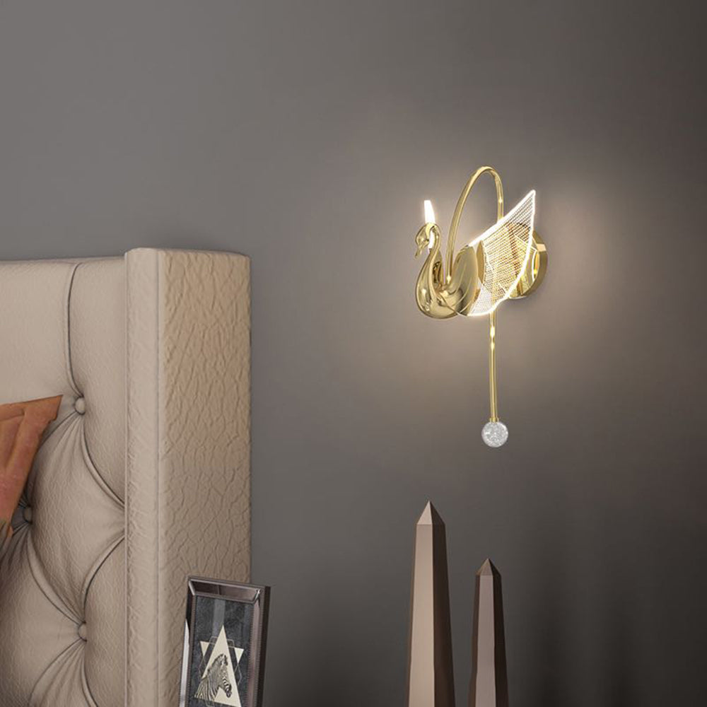 Arisha Applique Murale LED Design Cygne Art Deco Métal/Acrylique Or/Doré Rose Salon/Bureau - Neutralighting