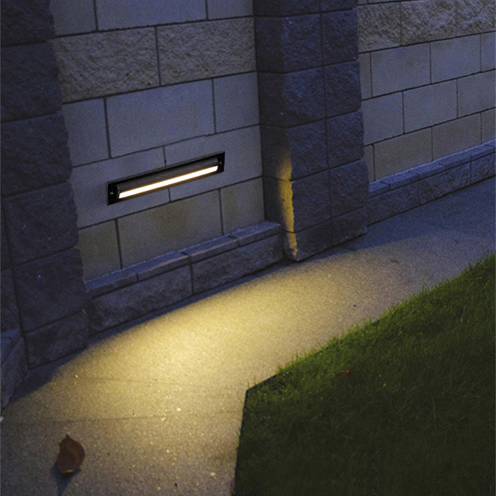 Ray Éclairage Escalier Extérieur Rectangulaire Simple, Métal/Acrylique, Noir, Escalier - Neutralighting