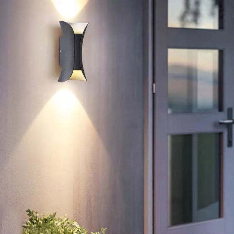 Noxel Applique Murale Simple Noir/Blanc/Or. Cour - Neutralighting