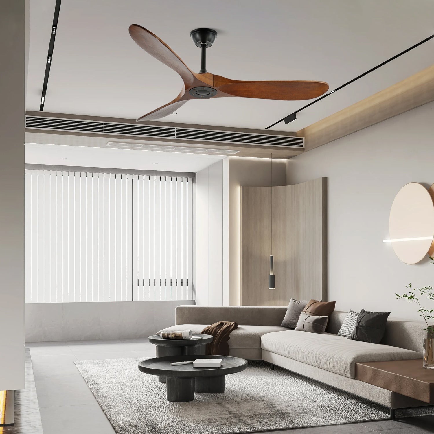 Ventilateur de plafond en bois Aviona offrant un flux d'air puissant et silencieux