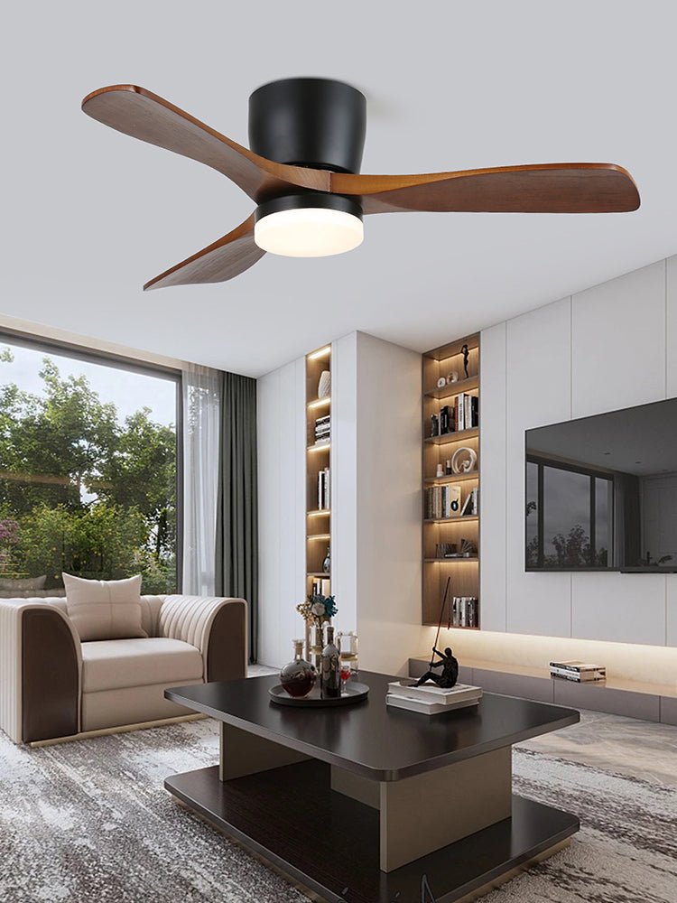 Ventilateur de plafond Knox avec lumière en Grain de bois Naturel avec boîtier blanc.