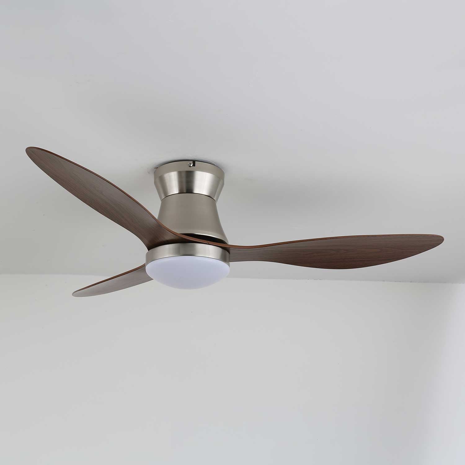 Dimensions du Plafonnier Ventilateur Zerath en Bois Moderne : Dia 106cm x H 30cm
