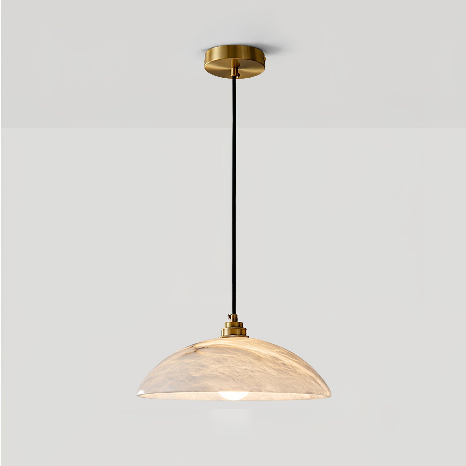 Delin Suspension Dôme en Albâtre & Laiton