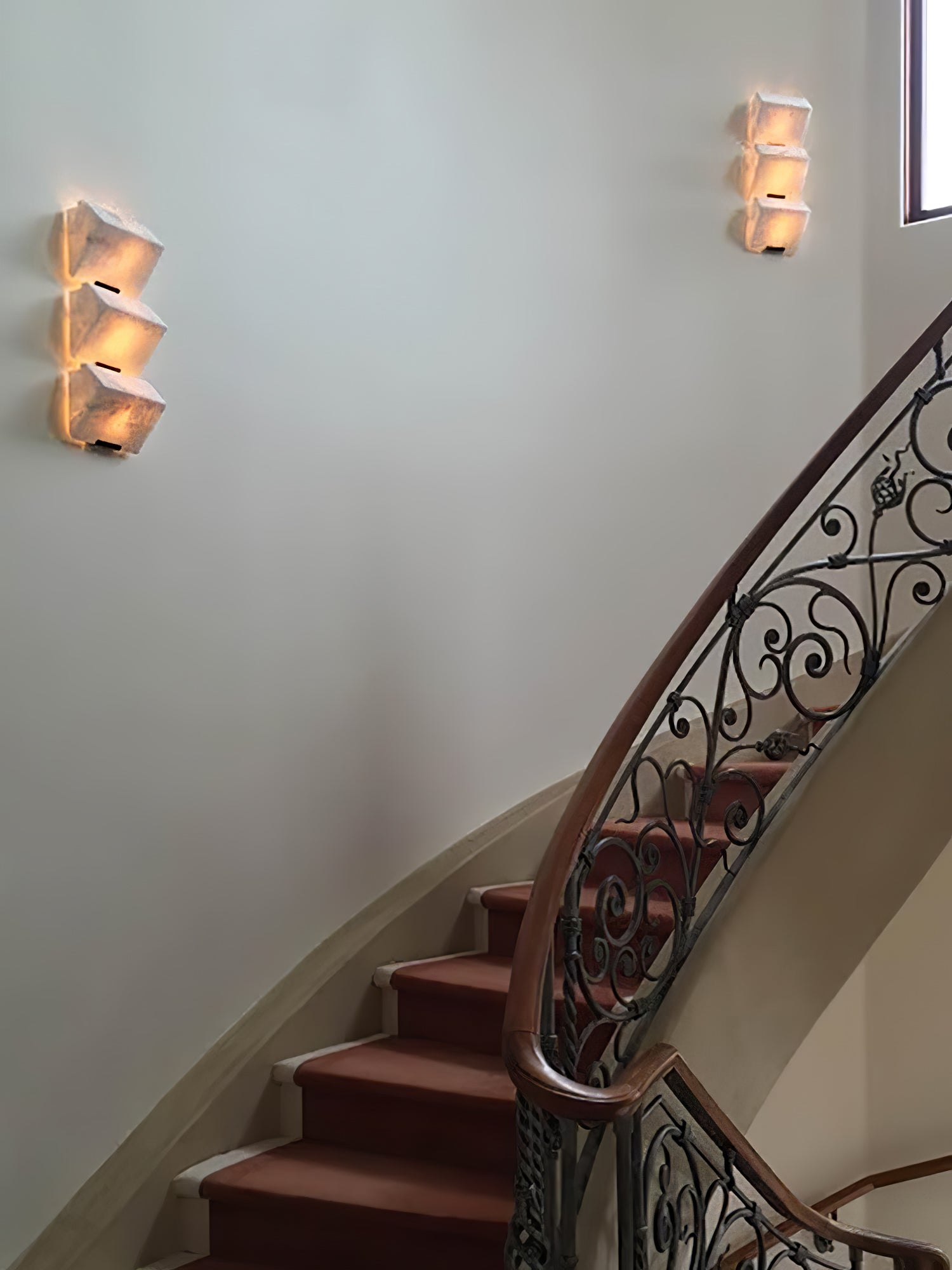 Dione Alabaster Wall Lamp - Neutralighting
