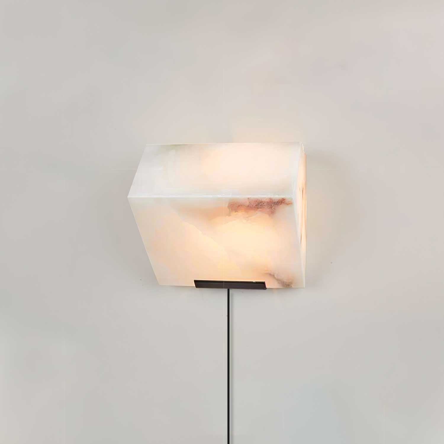 Dione Alabaster Wall Lamp - Neutralighting