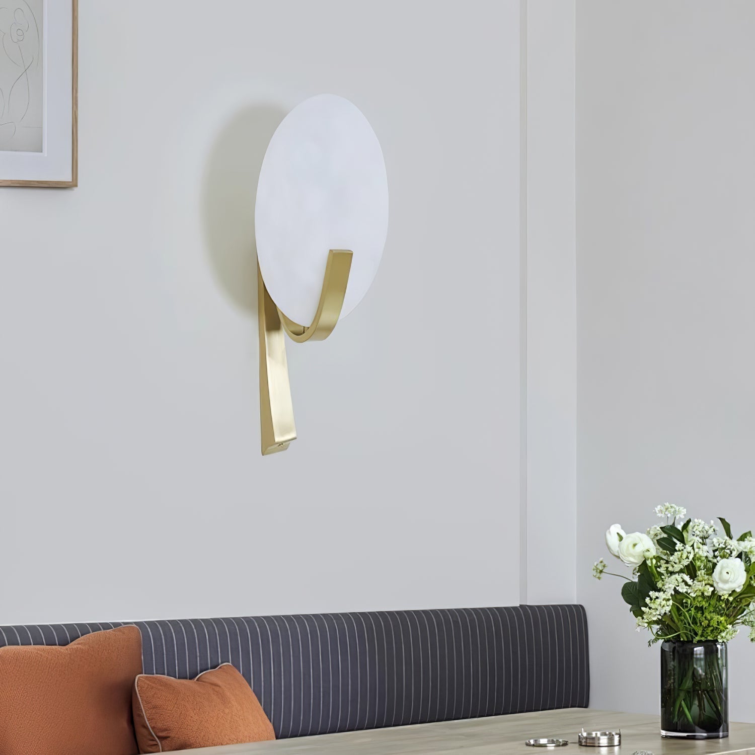 Althea Minimalist Alabaster Wall Lamp - Neutralighting