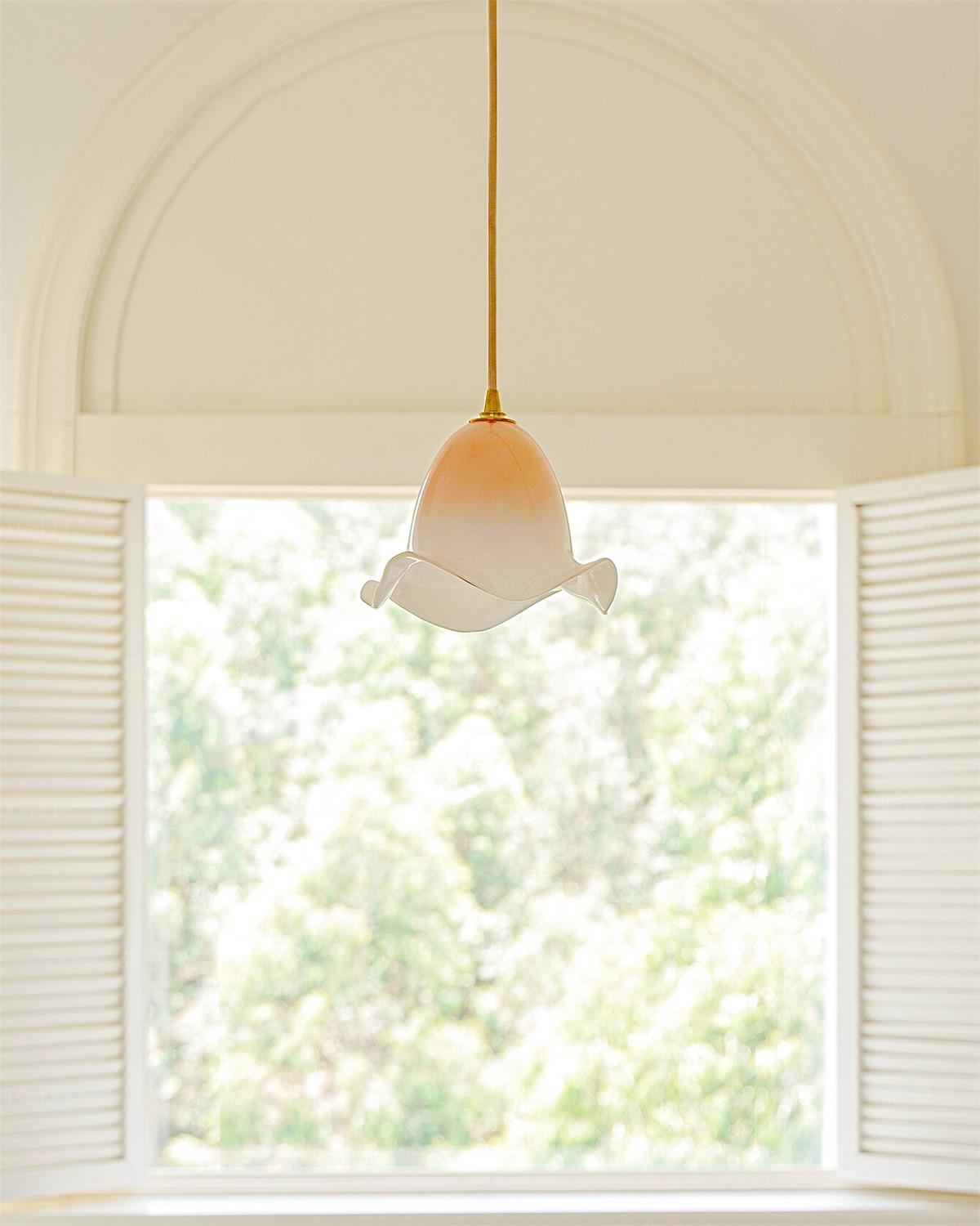 Aluna Pendant Lamp with Organic Curved Shade - Letslighting
