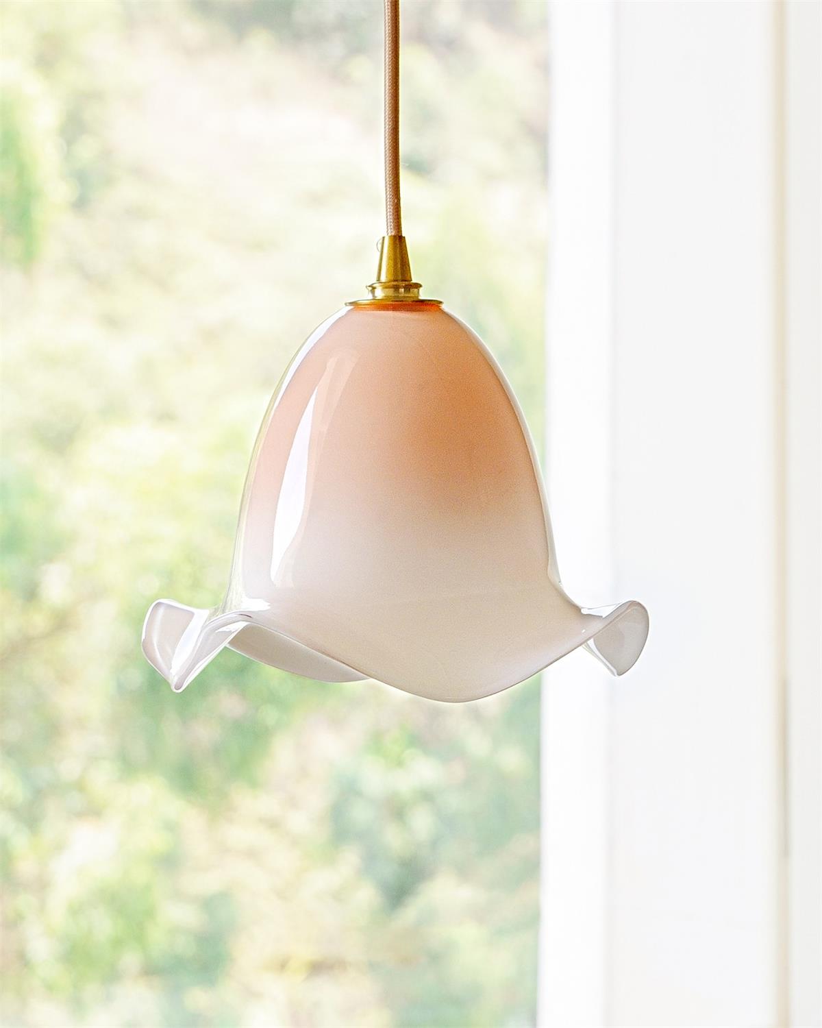 Aluna Pendant Lamp with Organic Curved Shade - Letslighting