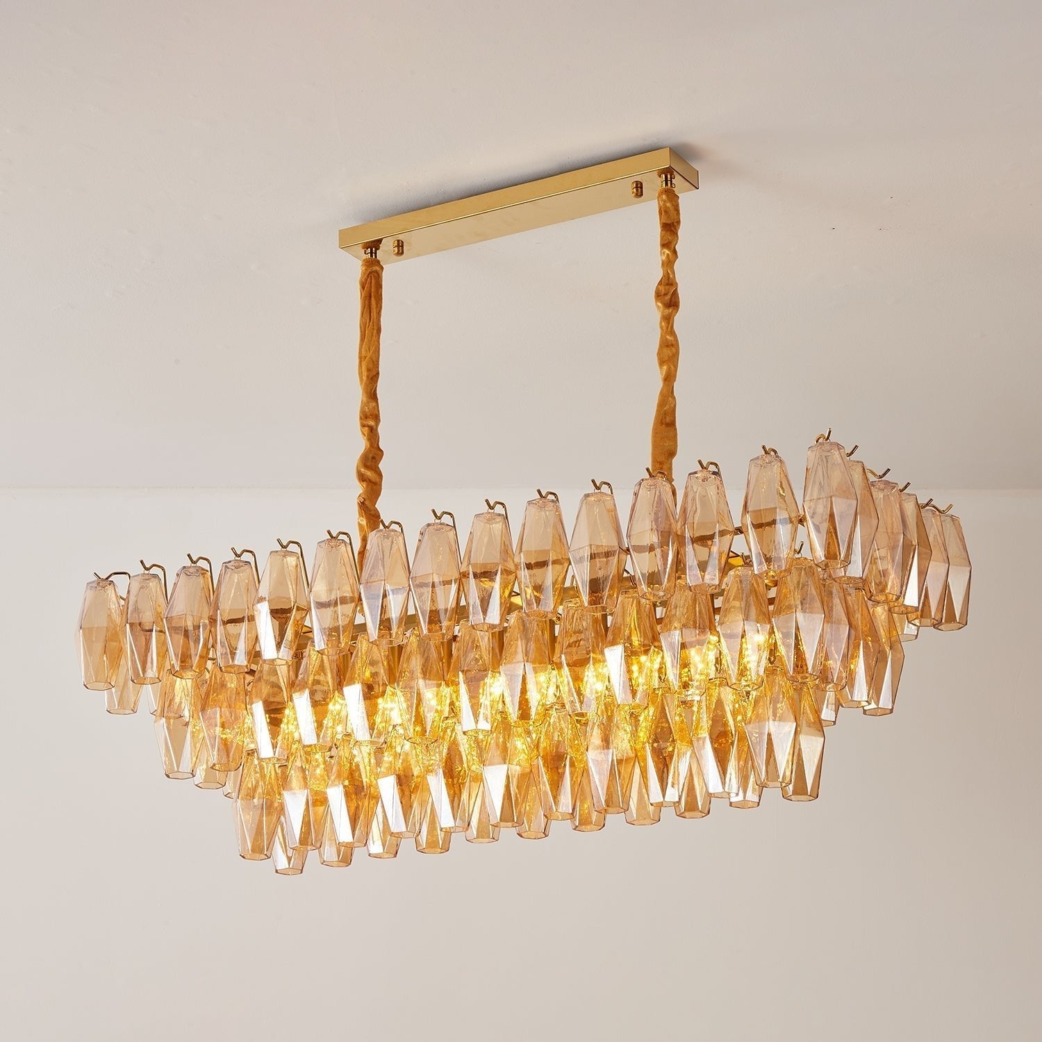 Aurora Chandelier Rectangulaire en Verre Prism Ambre Superposé - Neutralighting