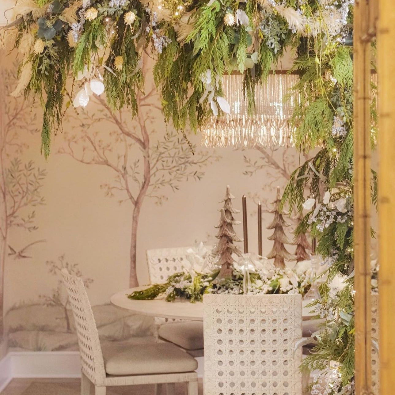Odette Lustre en Bois et Perles de Noix de Coco