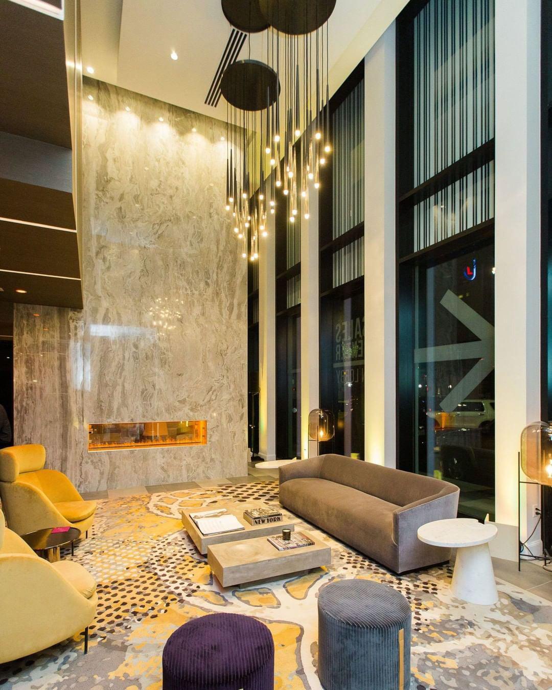 Zenith Chandelier Minimaliste Cristal Laiton - Neutralighting