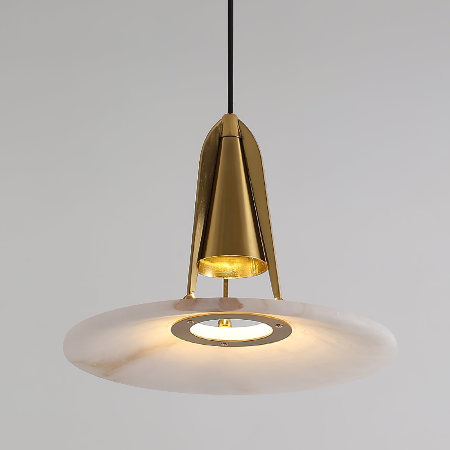 Zothayra Conical Pendant Light - Neutralighting