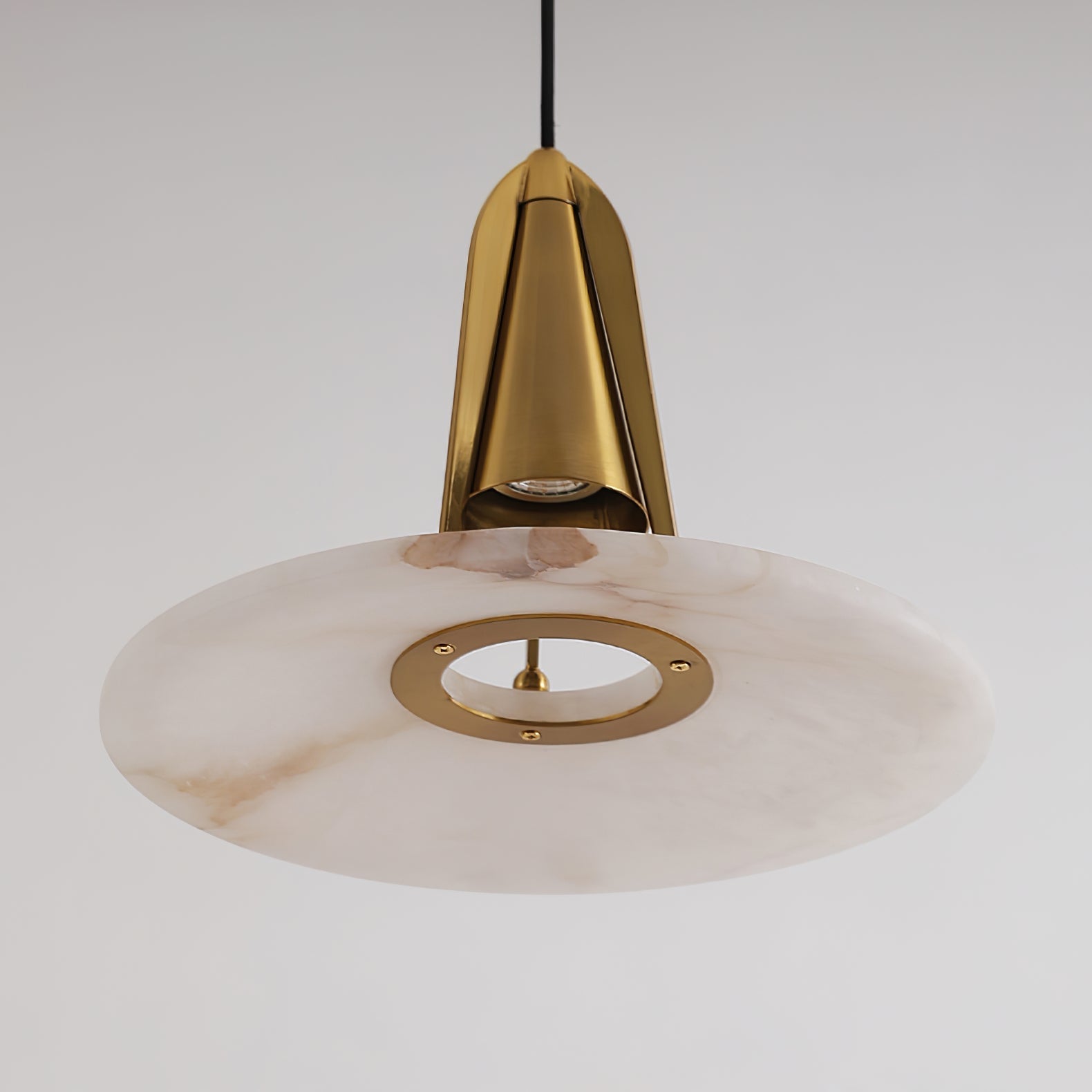 Zothayra Conical Pendant Light - Neutralighting