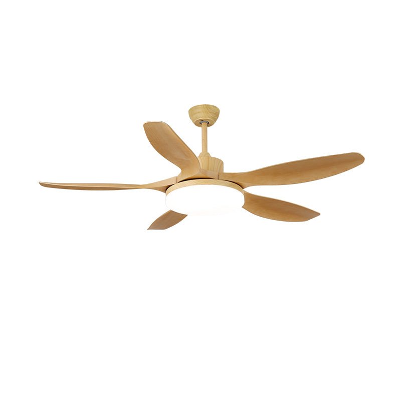 Plafonnier ventilateur Arysen minimaliste en bois, dans un salon moderne