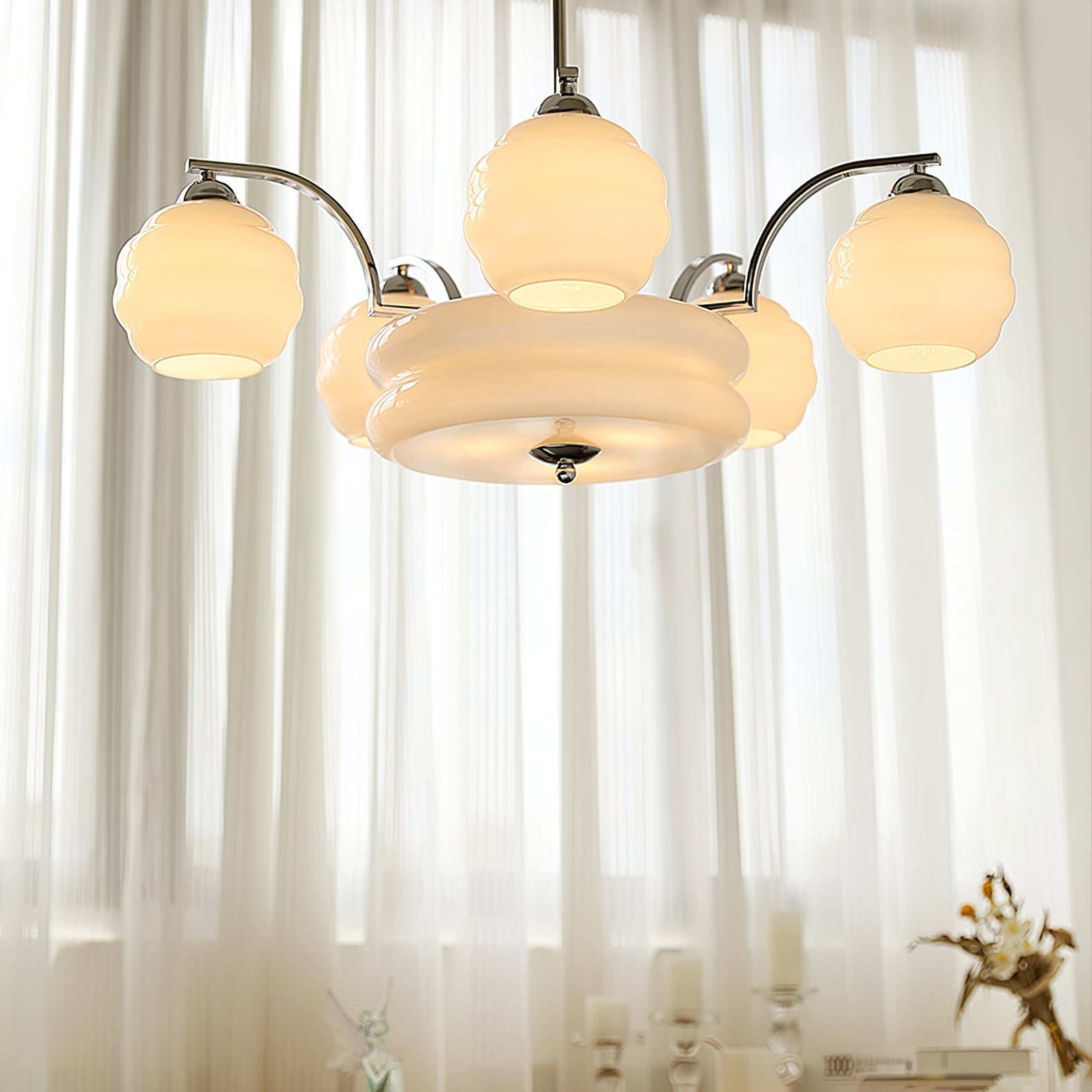 Art Deco Vintage Chandelier - Blowlighting