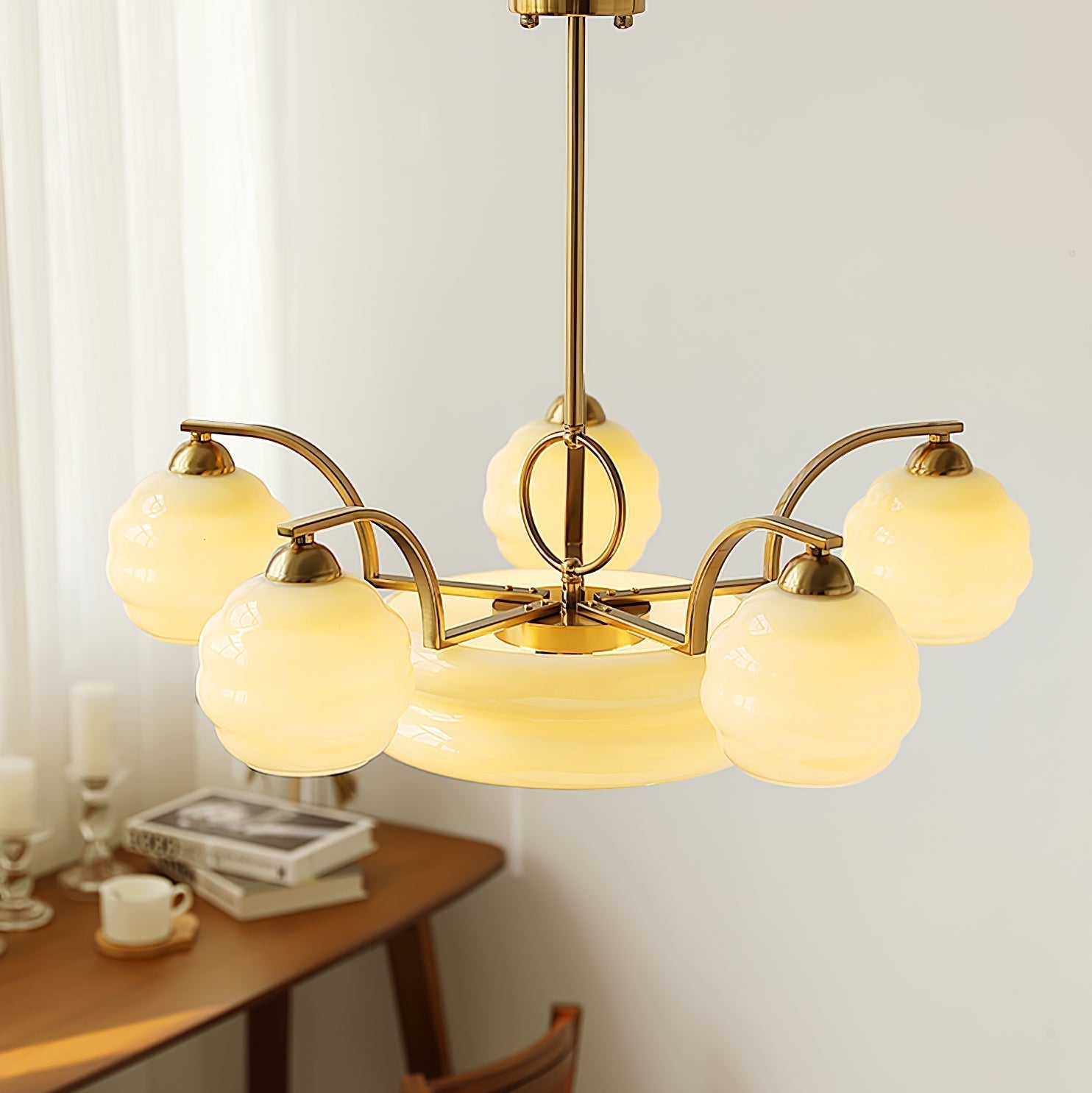 Art Deco Vintage Chandelier - Blowlighting