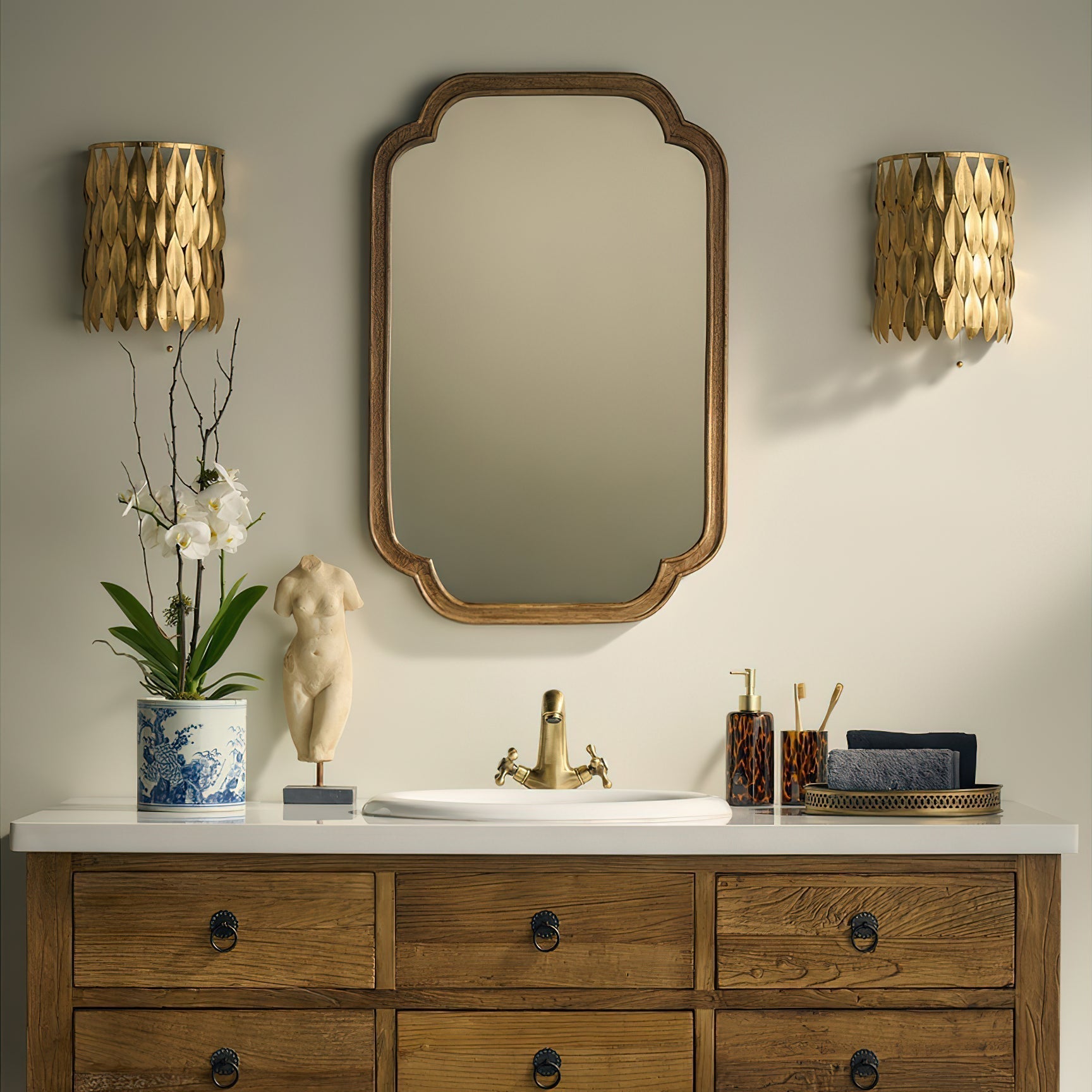 Xenuvyo Elegance Sophisticated Artus Metal Wall Lamp - Neutralighting