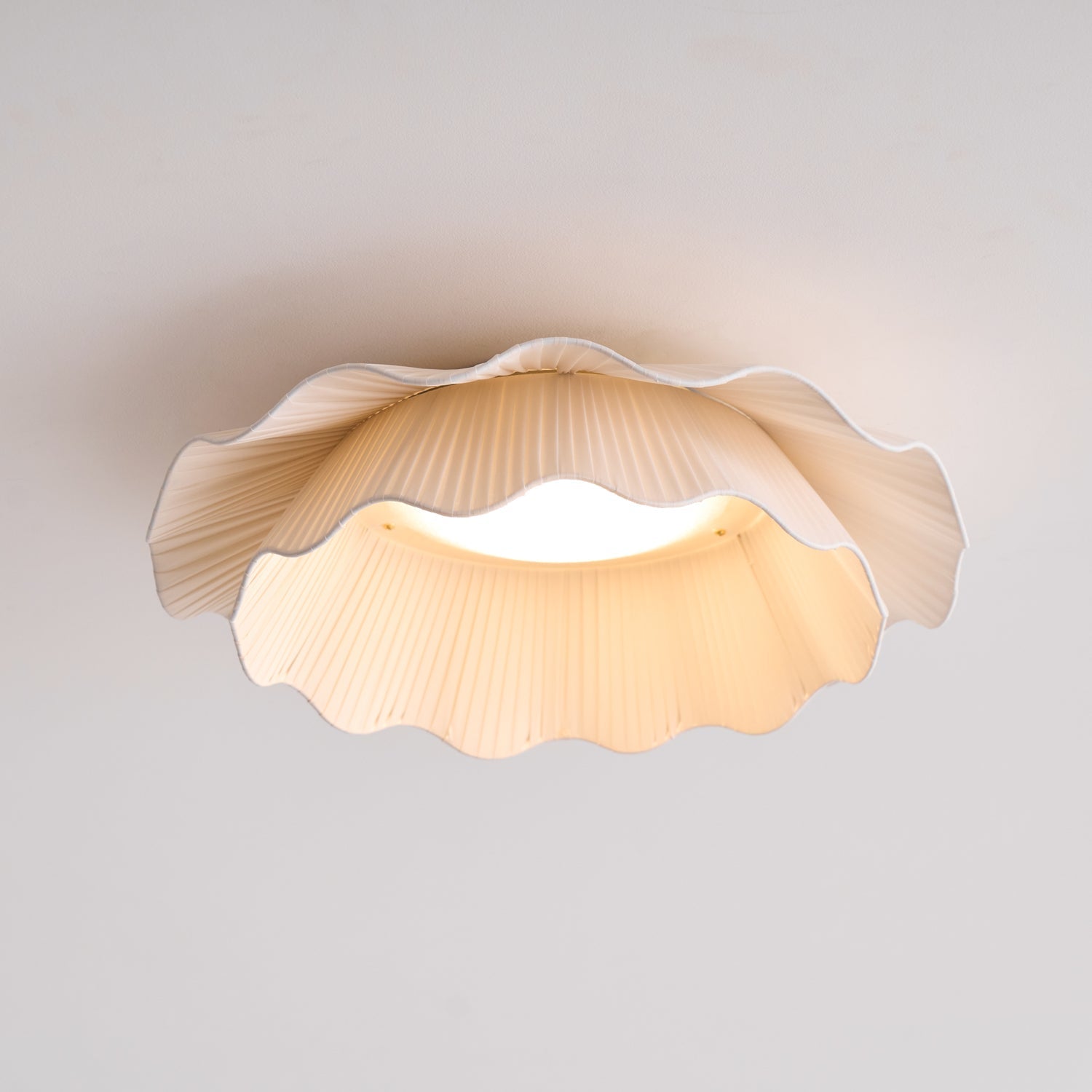 Tirah Plafonnier en tissu ondulé
