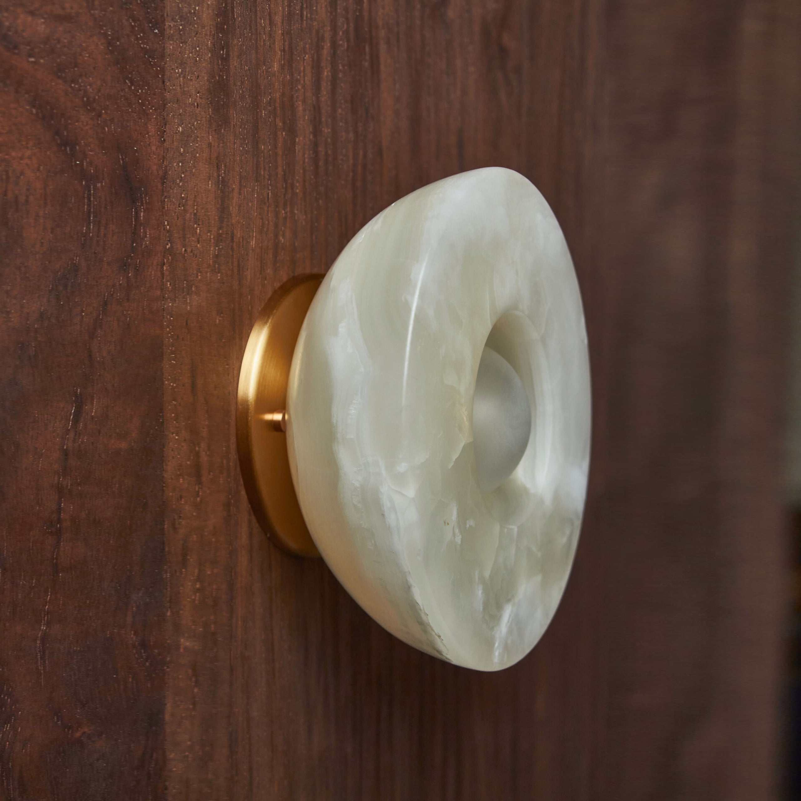 Ildvuvyo Surface Modern Minimalist Glass Metal Sconce Wall Lamp - Lamp Copper