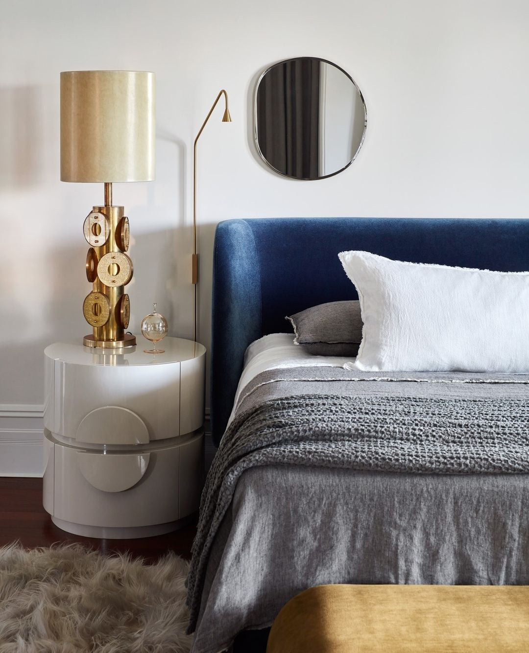 Vesolel Modern Minimalist Wall Lamp - Neutralighting