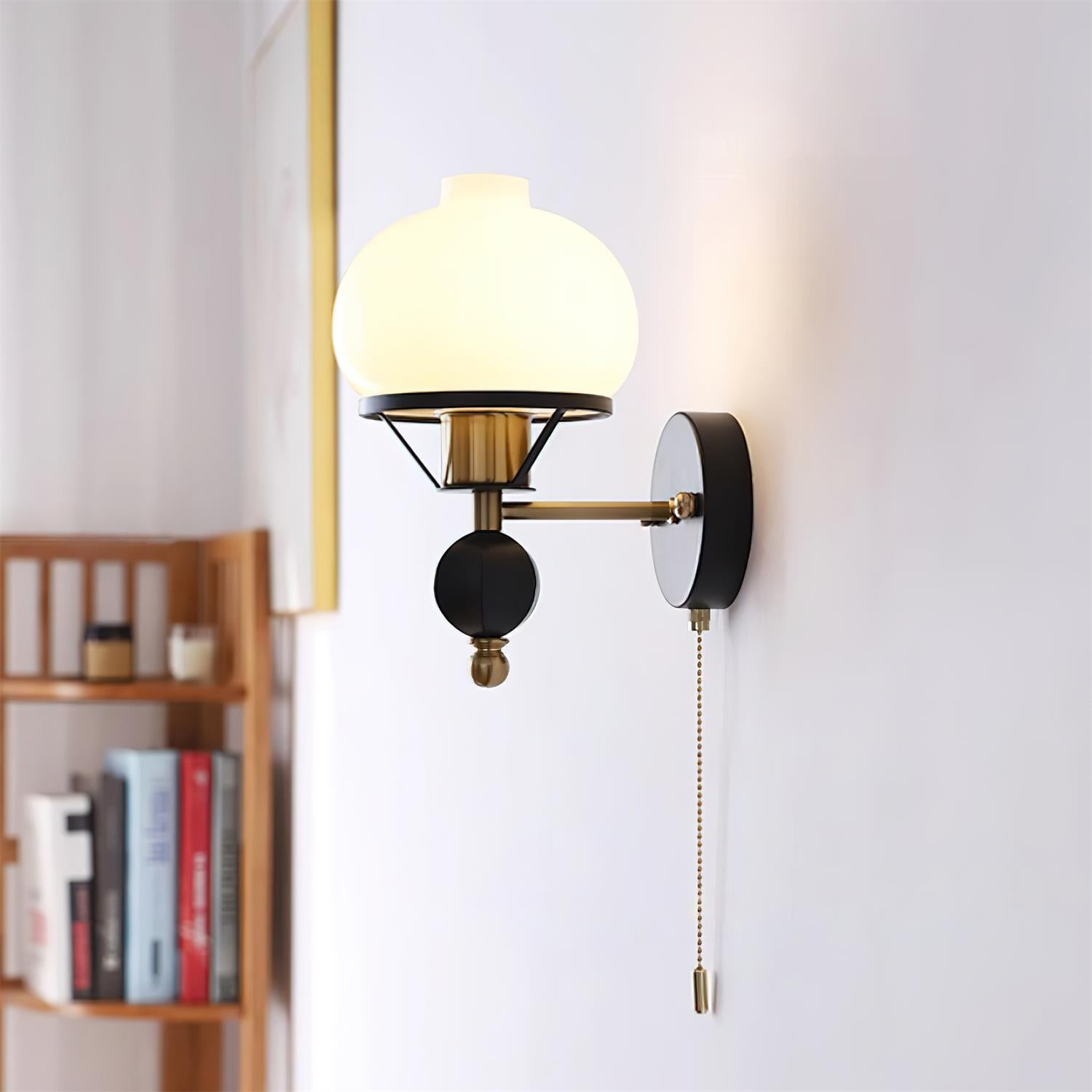 Aurum Applique Murale Noire Avec Interrupteur À Chaînette - Neutralighting