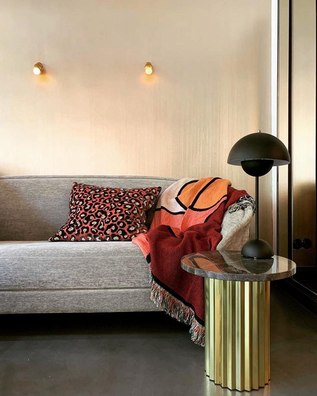 Adrion Série Boule Verre Luminaire Mural - Neutralighting