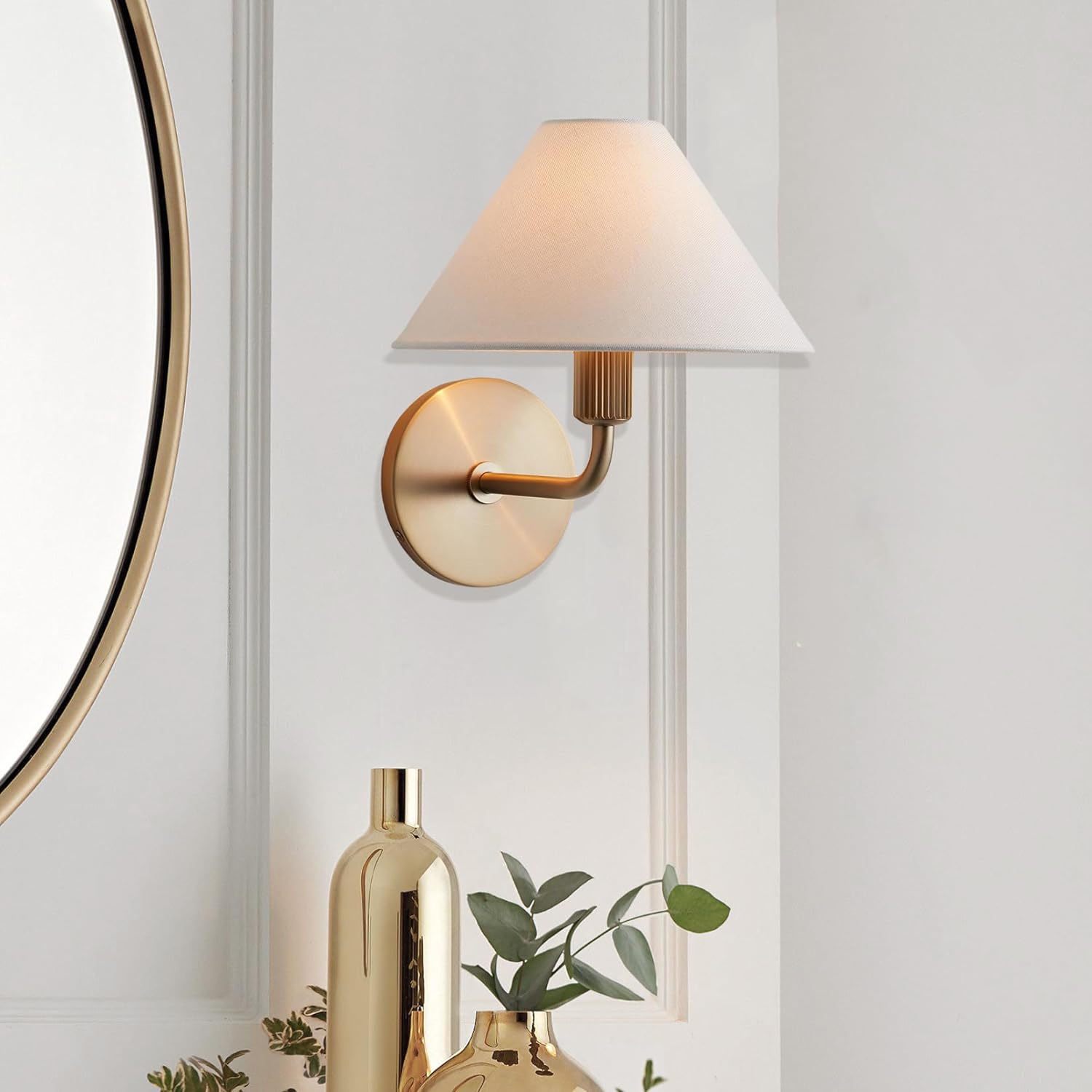 Cisoren Applique Murale Traditionnelle En Tissu Et Laiton Unique - Neutralighting