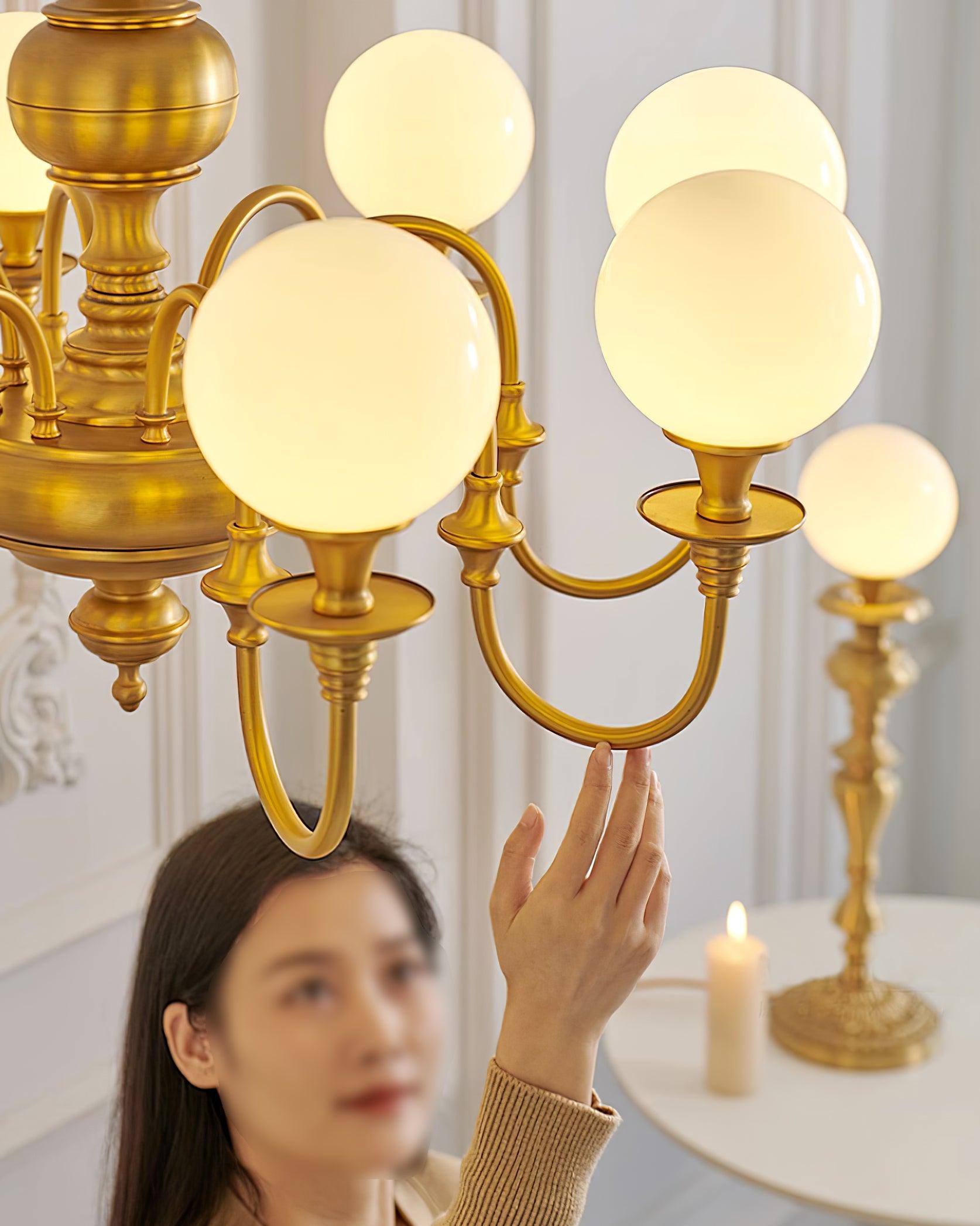 Beatty Lustre Globe en Laiton Bras - Neutralighting