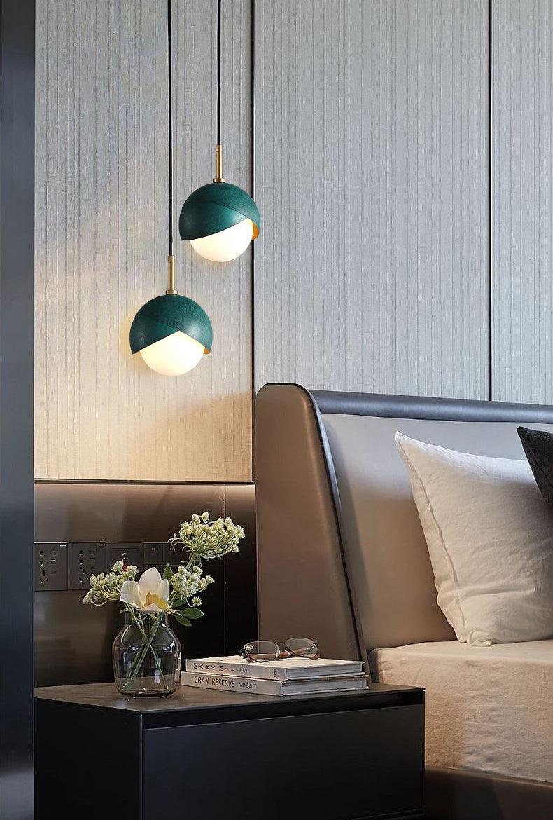 Solara Lampe Suspendue en Laiton Globe Opale Emboîté Moderne - Neutralighting