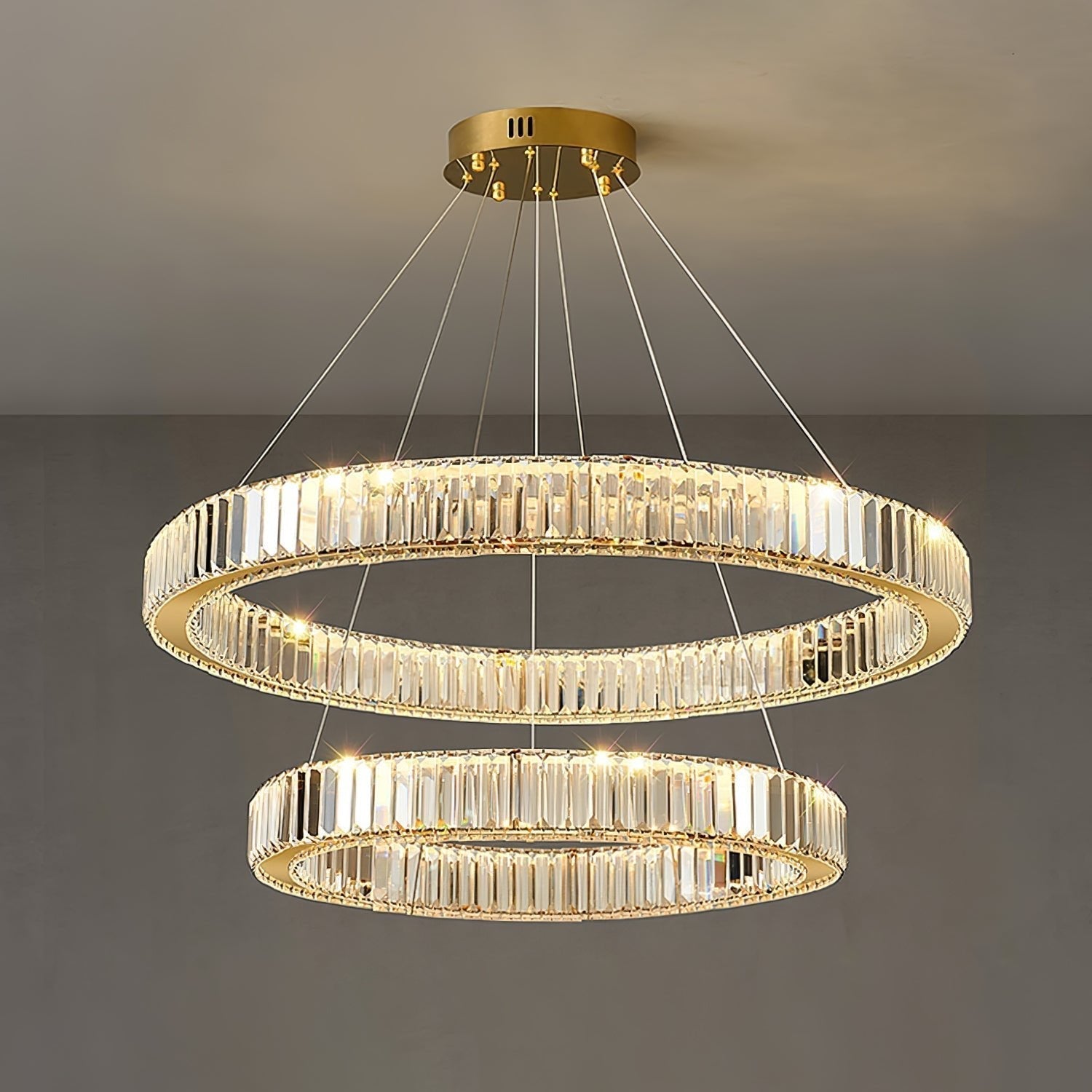Bertolda Chandeliers - Blowlighting