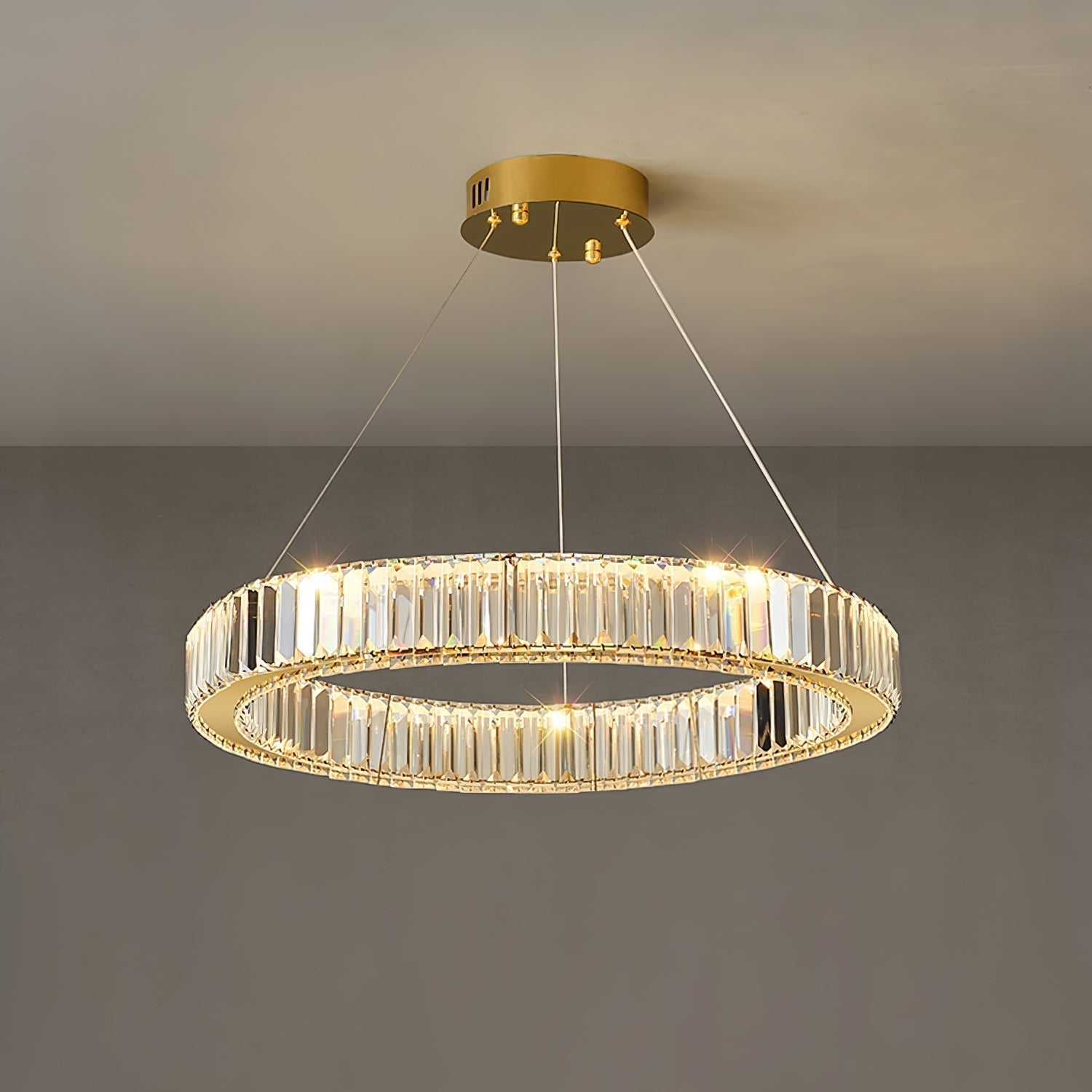 Bertolda Chandeliers - Blowlighting