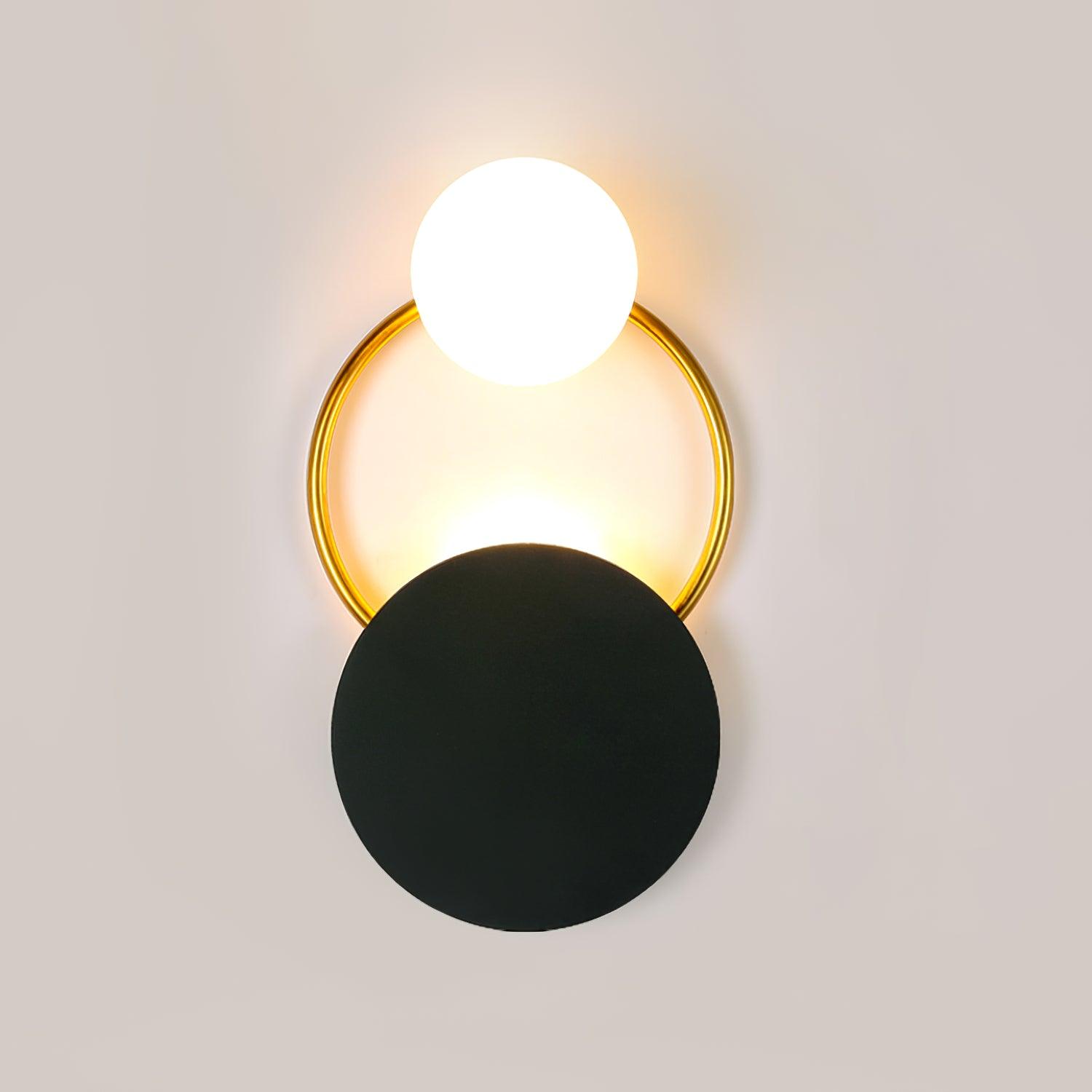Arisha Applique Murale LED Moderne à Triple Anneau, Métal/Verre, Noir/Or, Chambre à Coucher - Neutralighting