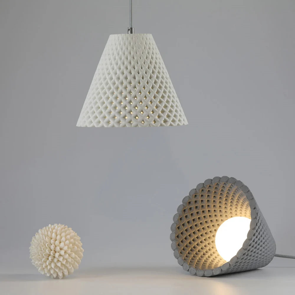Ritta Cône LED Suspension Résine Salle à Manger - Neutralighting