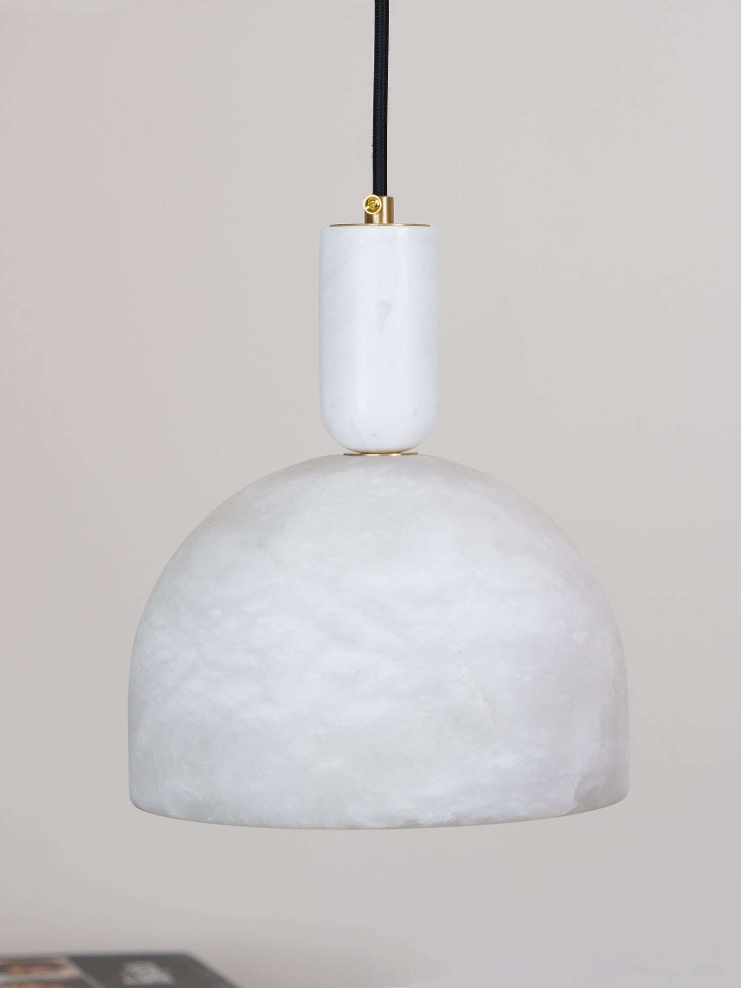 Culiror Minimalist Alabaster Pendant Light - Letslighting