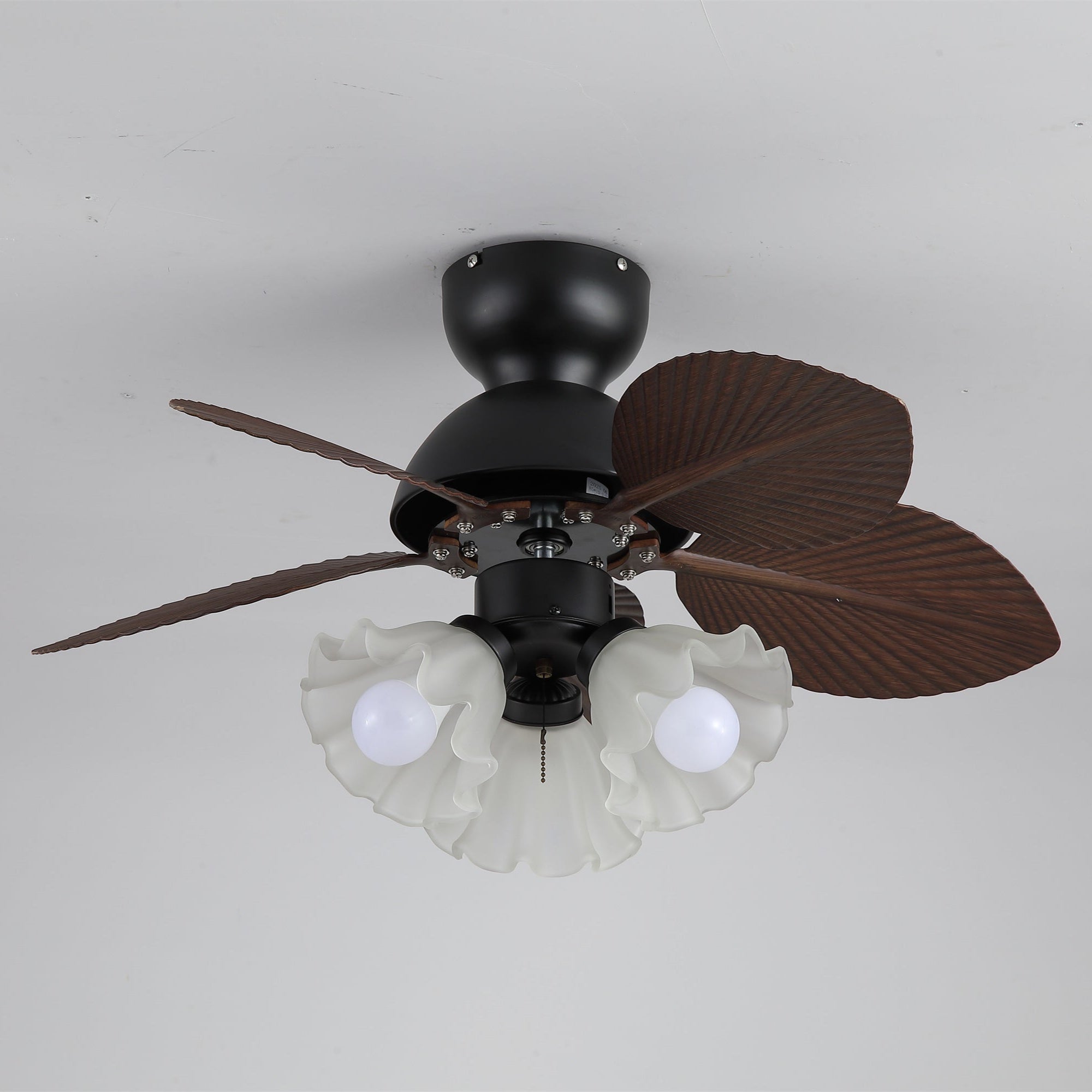Plafonnier ventilateur Qers avec option de source lumineuse ampoule Edison.