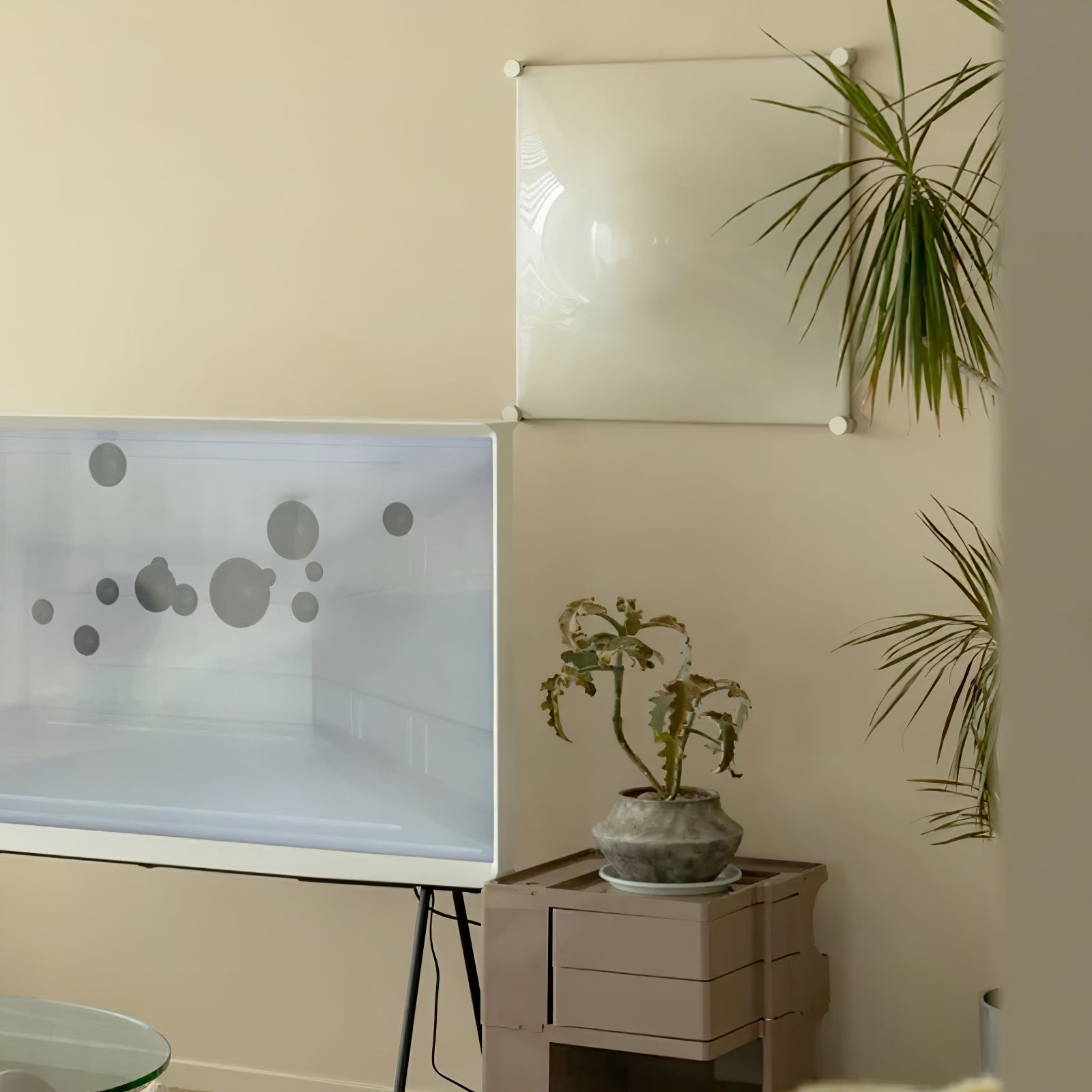 Bolla Plafonnier Courbe Triangle Abat-jour Minimaliste - Neutralighting