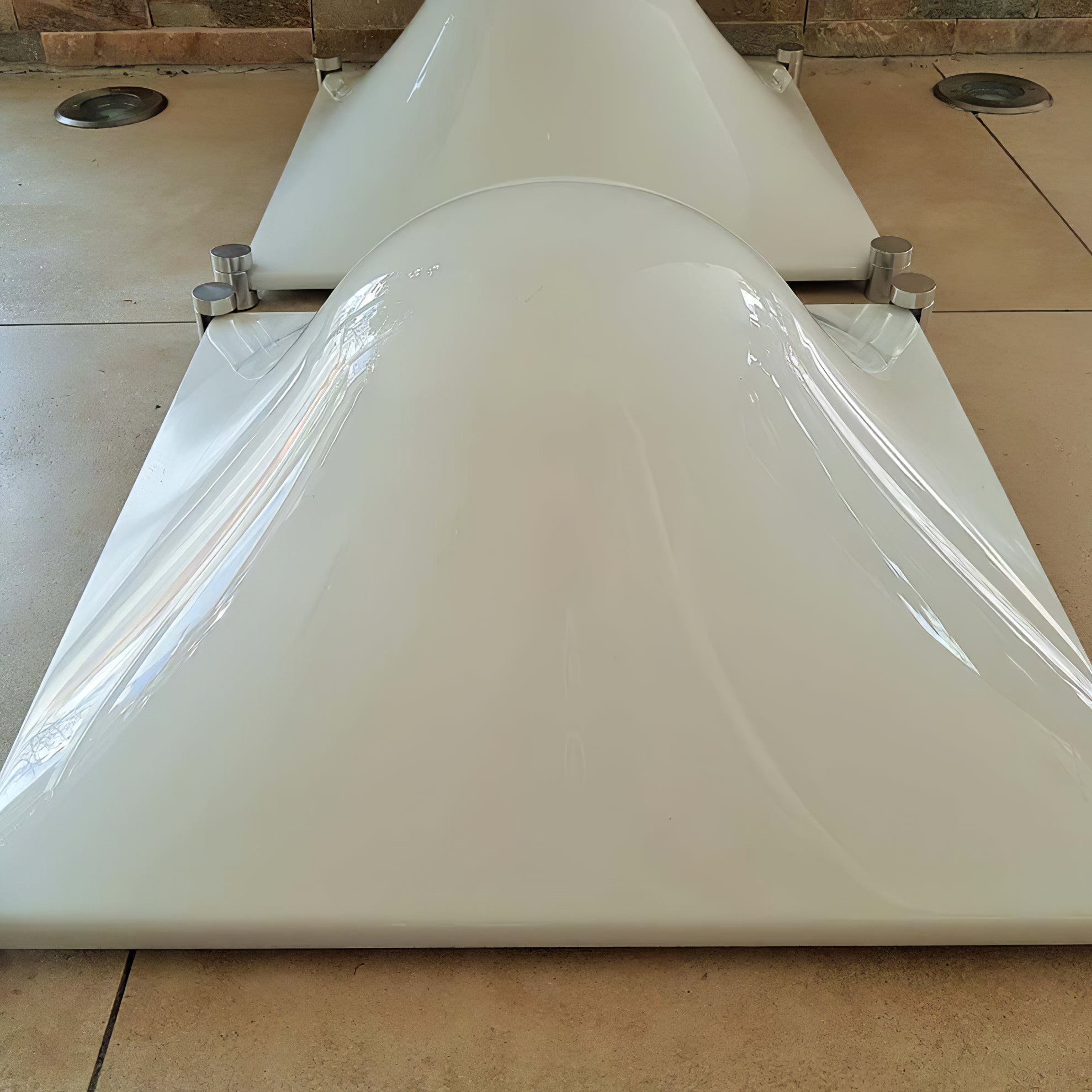 Bolla Plafonnier Courbe Triangle Abat-jour Minimaliste - Neutralighting