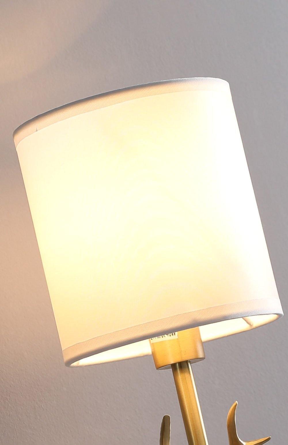 Noble Applique Murale Élégance Tête de Cerf Laiton - Neutralighting