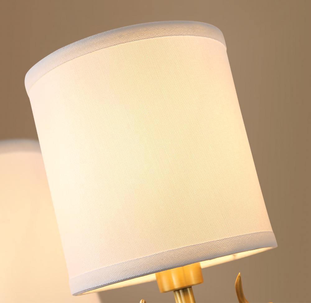 Noble Applique Murale Élégance Tête de Cerf Laiton - Neutralighting