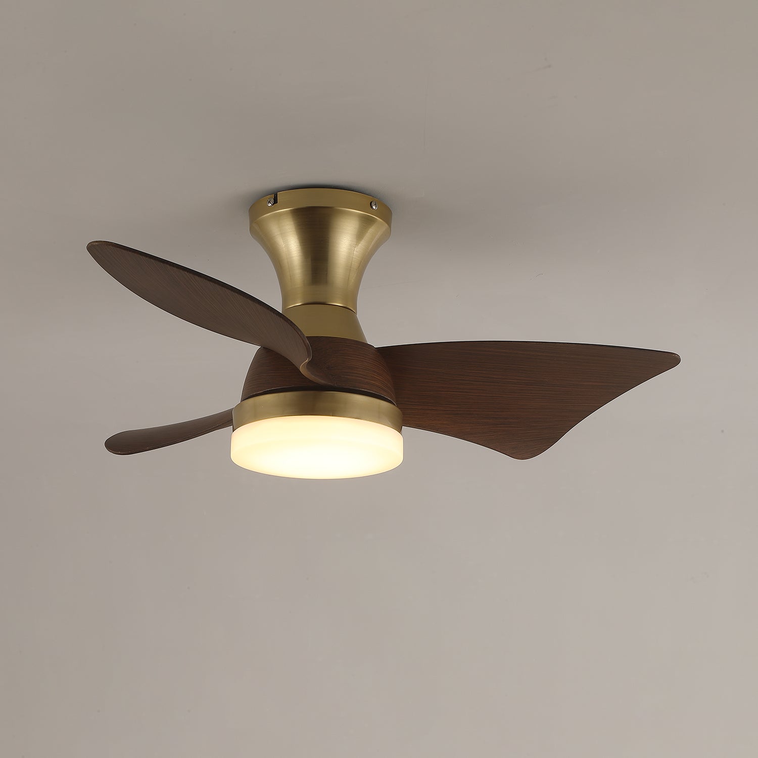 Plafonnier Ventilateur Aureon Moderne en Bois, vue latérale