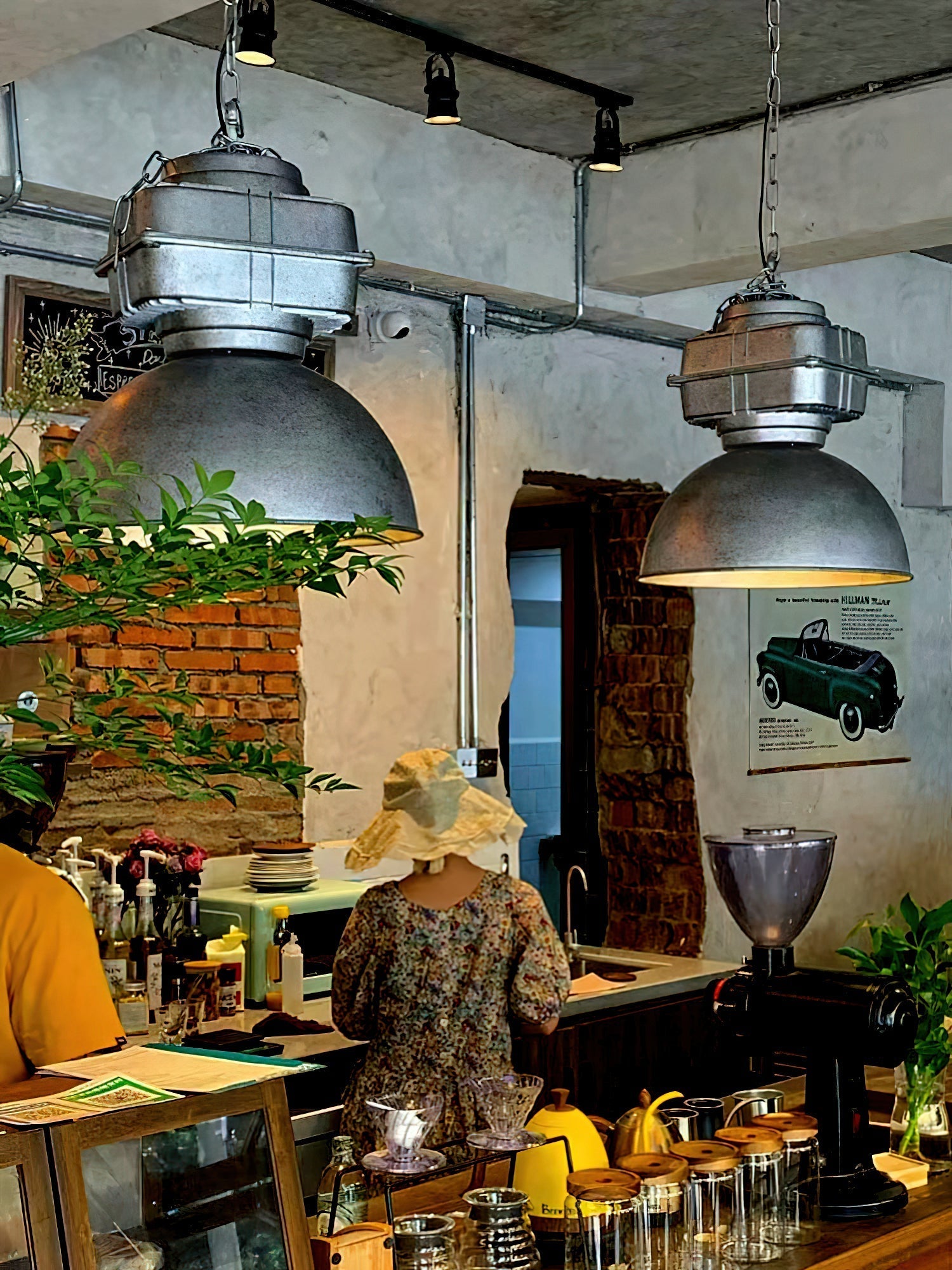Astra Vintage Industrial Brilliant Metal Pendant Light - Lamp Copper
