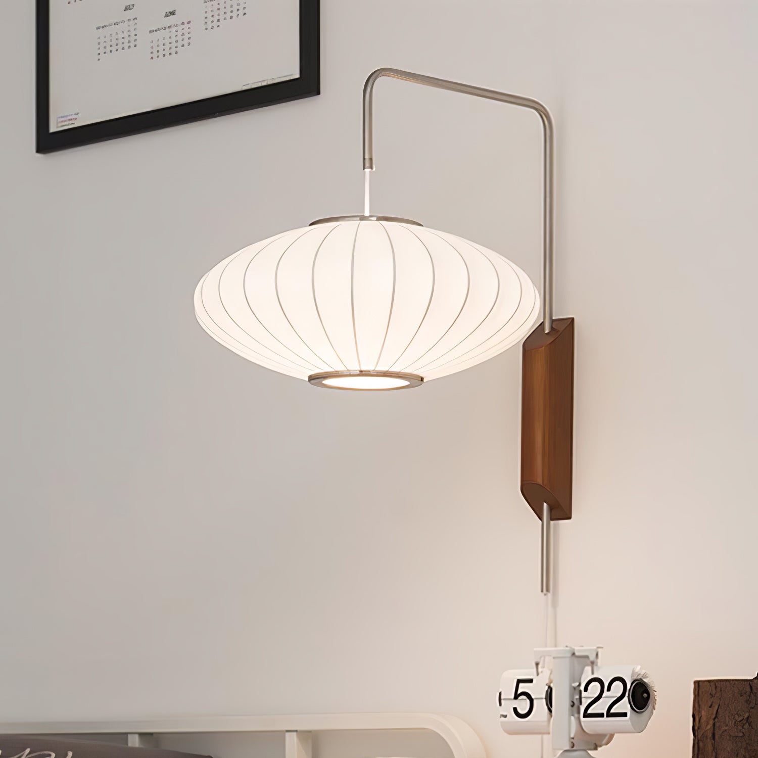 Lustra Wall Sconce Walnut Ball - Neutralighting