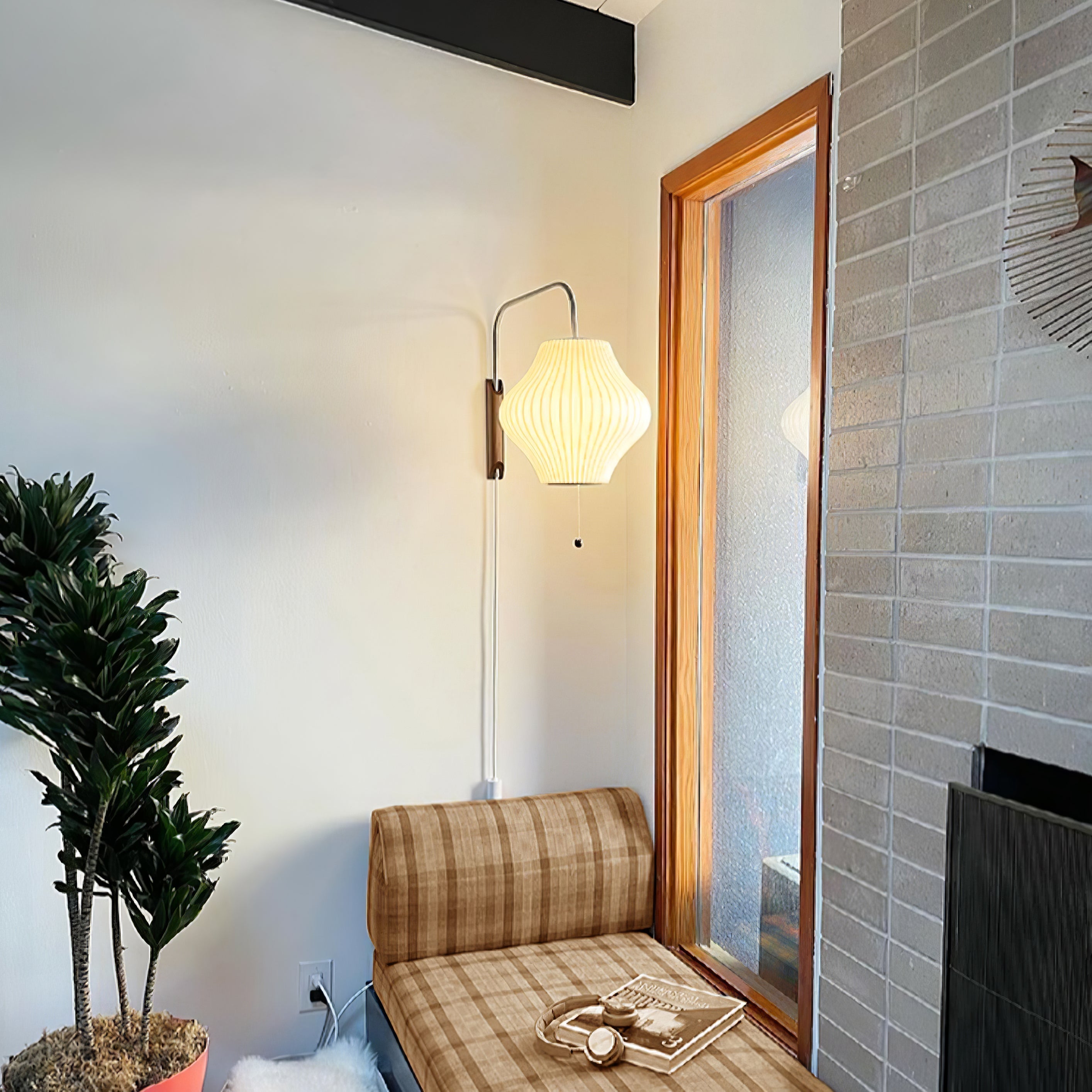 Lustra Wall Sconce Walnut Ball - Neutralighting