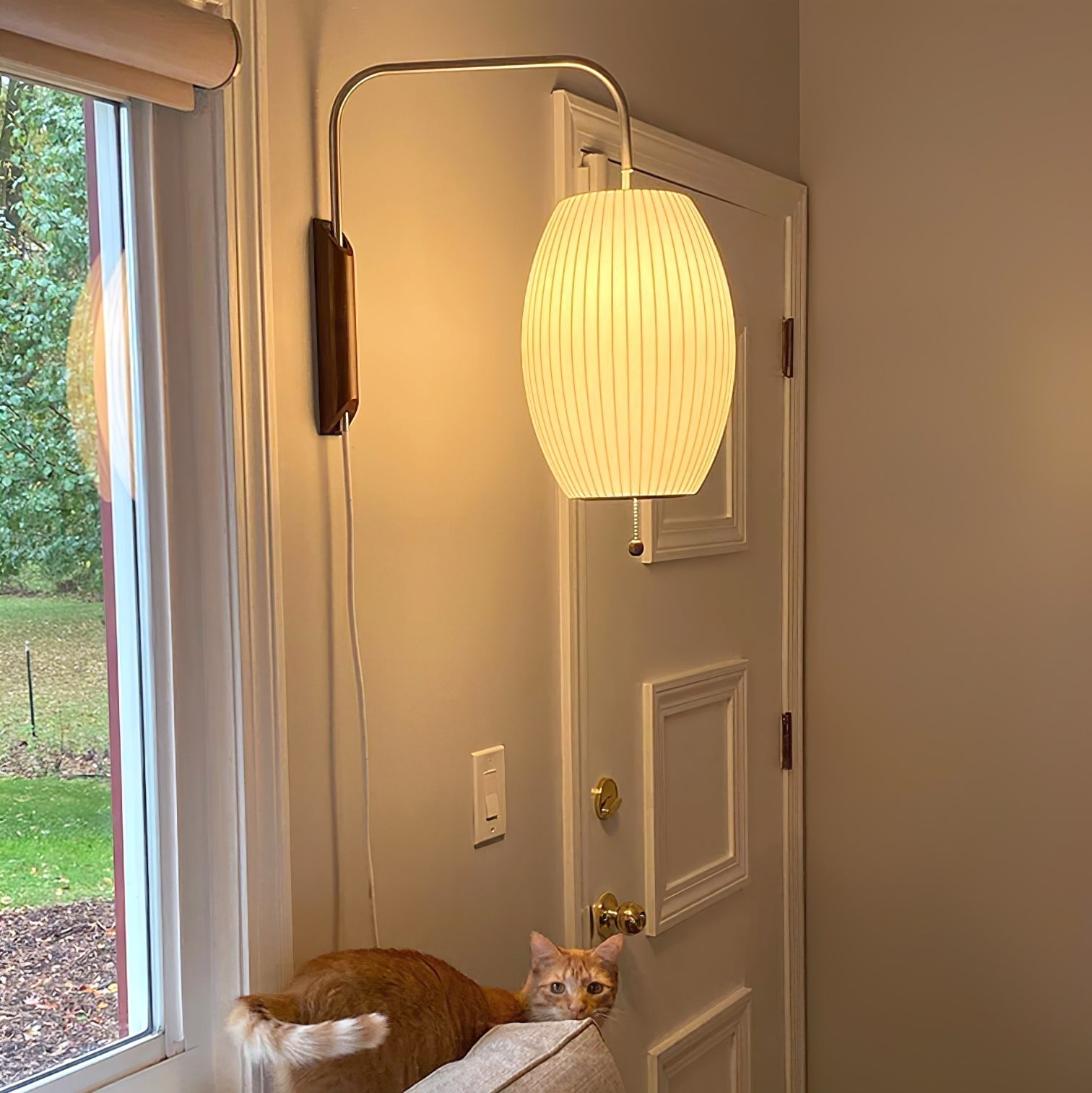 Lustra Wall Sconce Walnut Ball - Neutralighting