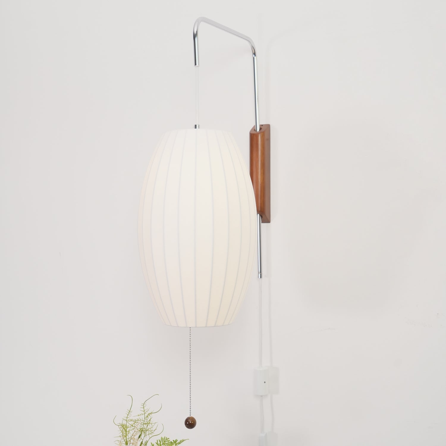 Lustra Wall Sconce Walnut Ball - Neutralighting