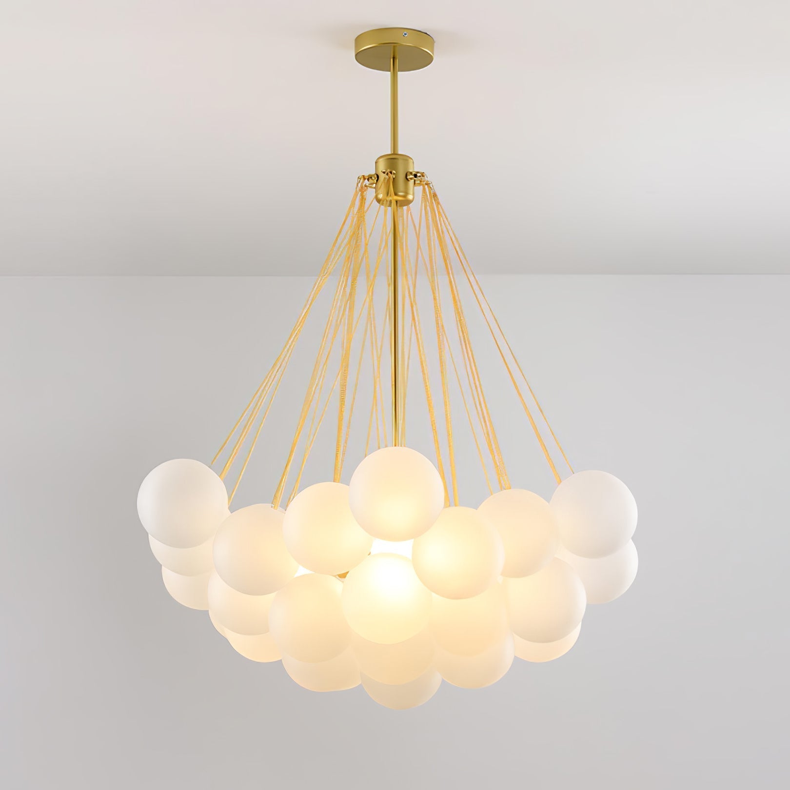 Fayne Suspension Bulle à Globe en Verre - Neutralighting