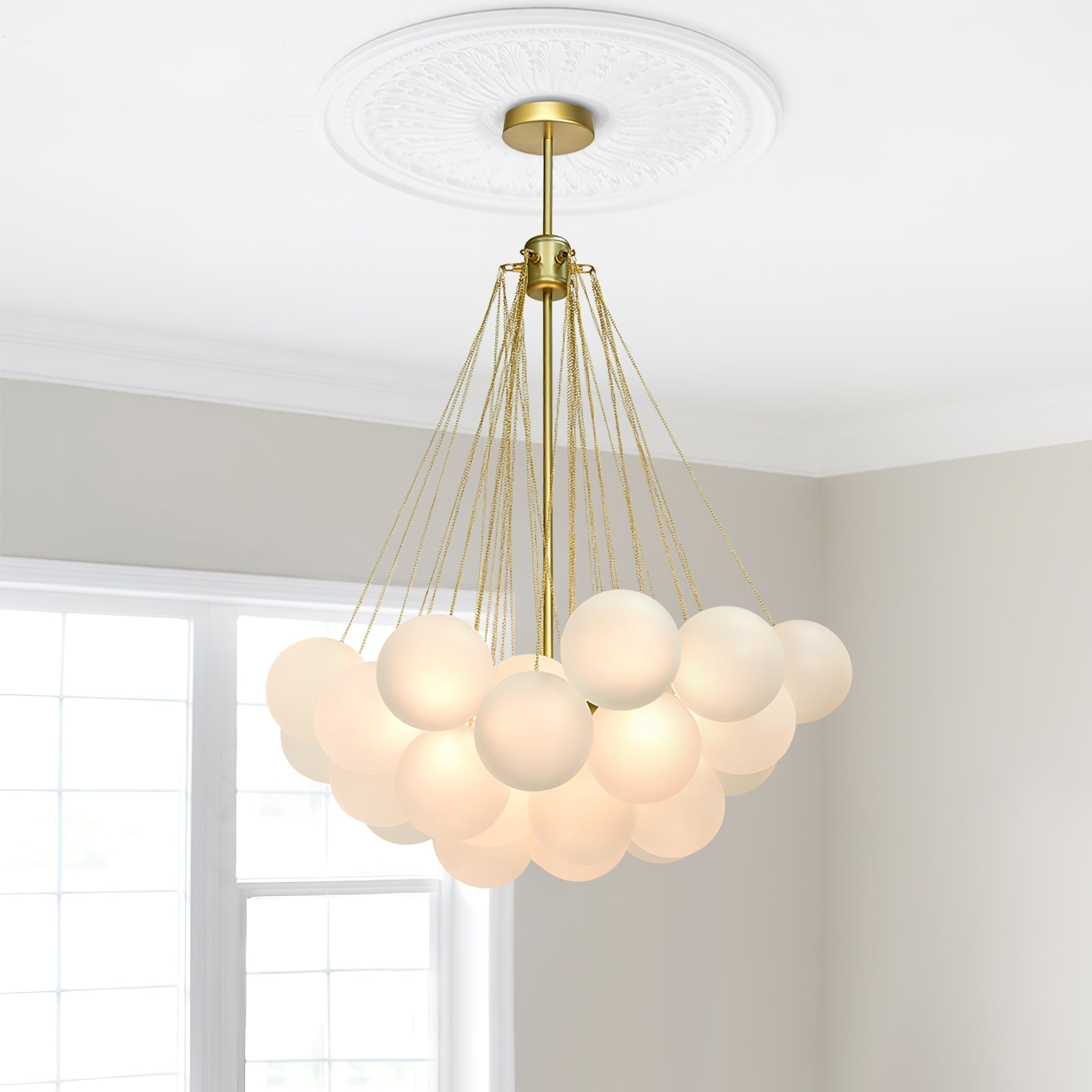Fayne Suspension Bulle à Globe en Verre - Neutralighting