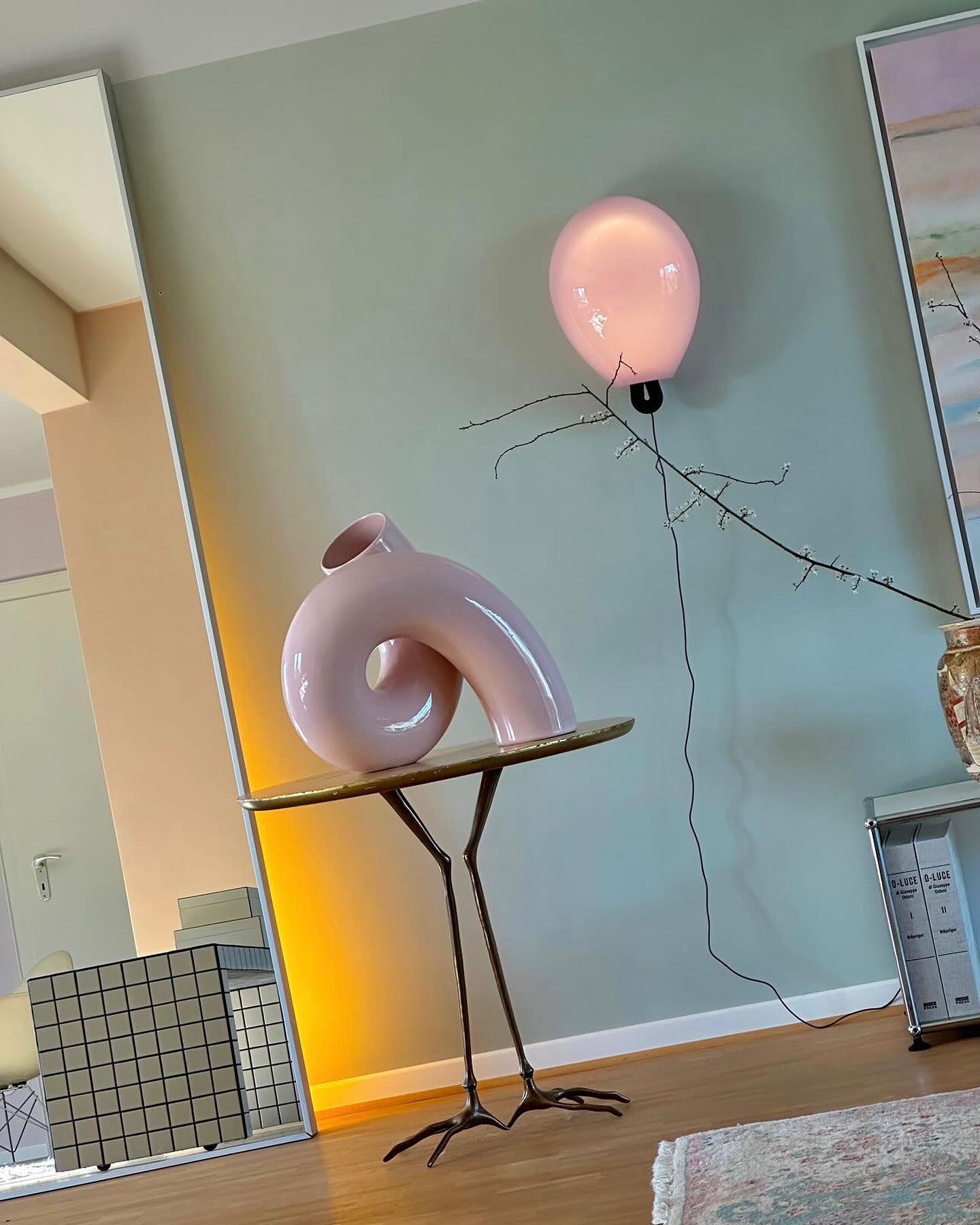 Lysolila Premium Nordic Art Glass Wall Light - Neutralighting