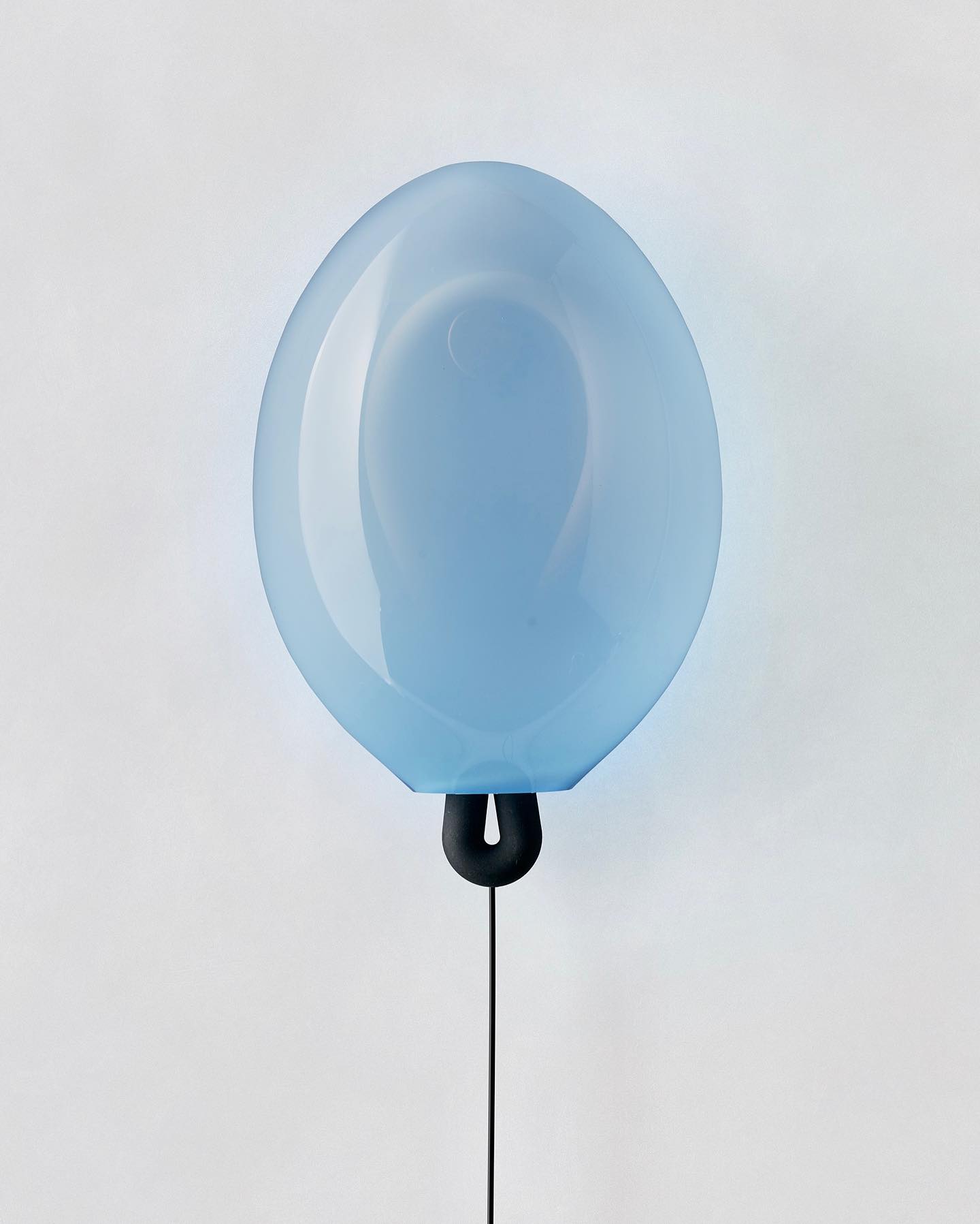 Lysolila Premium Nordic Art Glass Wall Light - Neutralighting