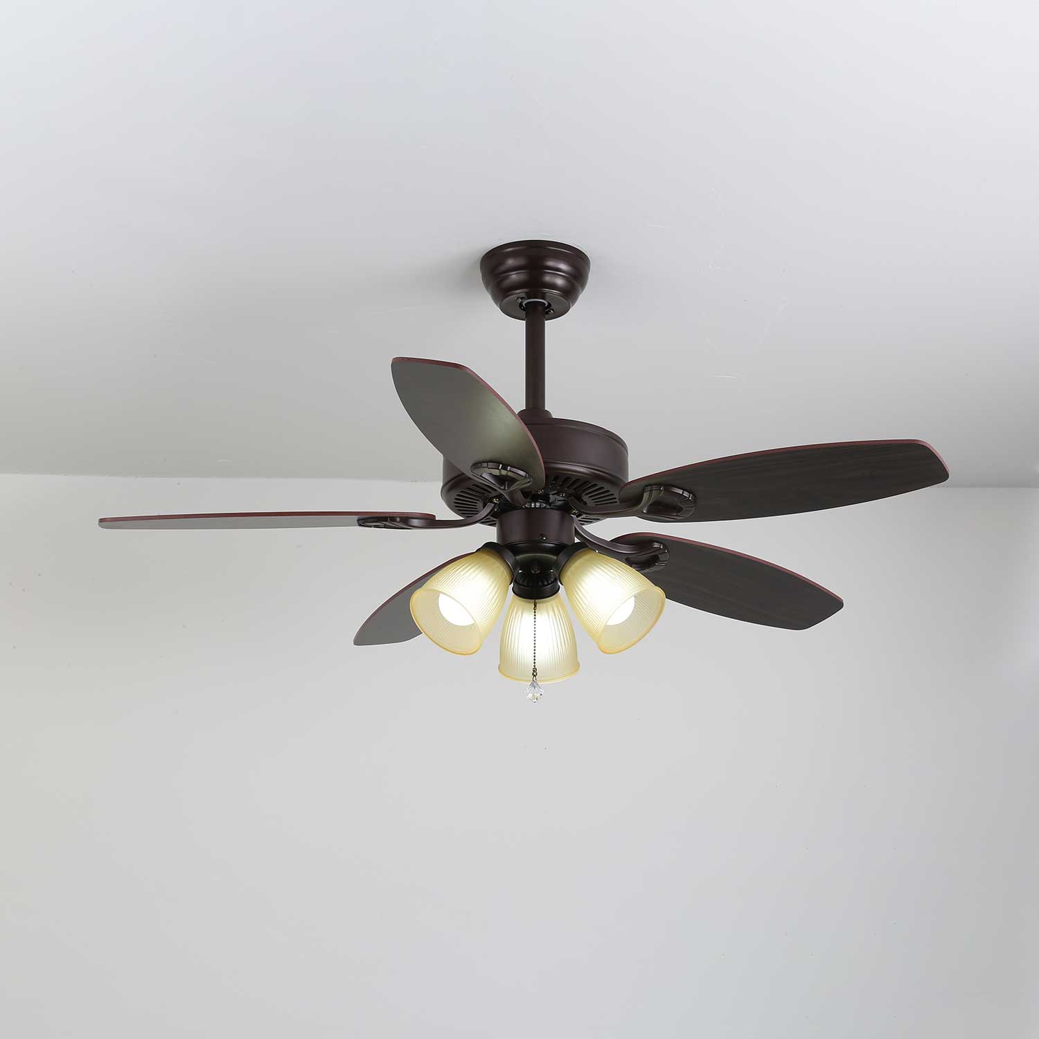 Plafonnier Ventilateur Calviera en Bois et Verre Vintage, vue complète du produit